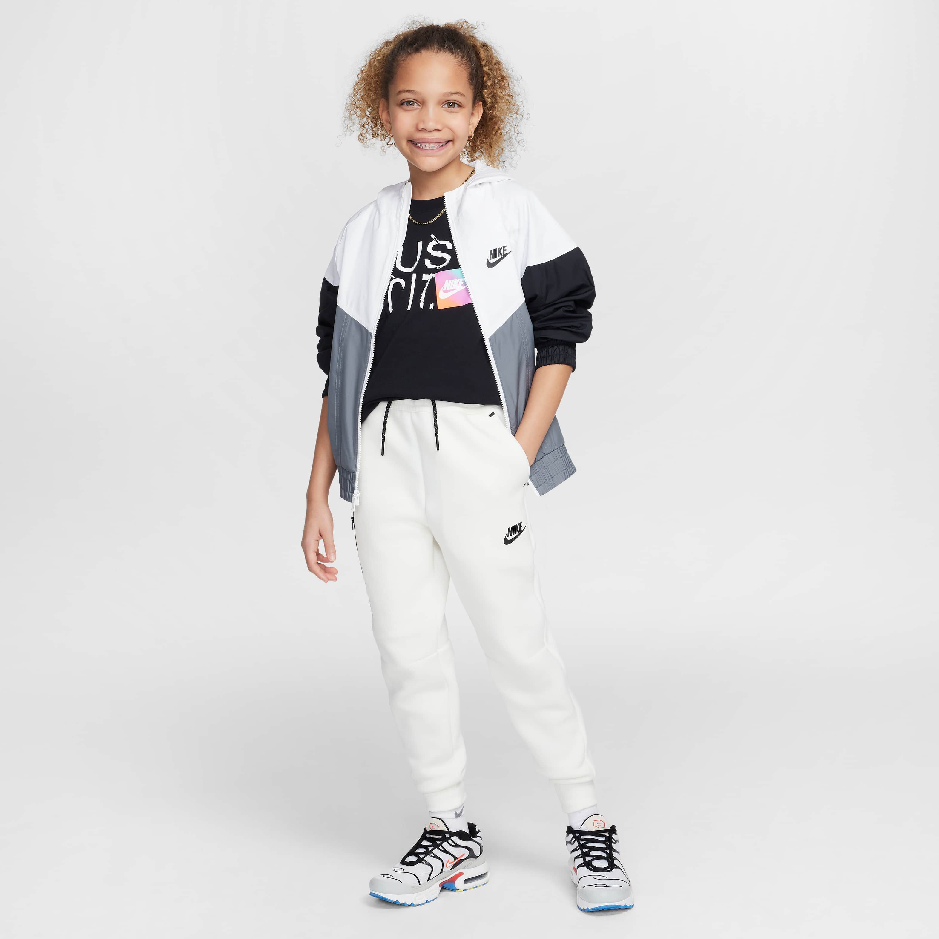 نايكي سبورتسوير image number 3