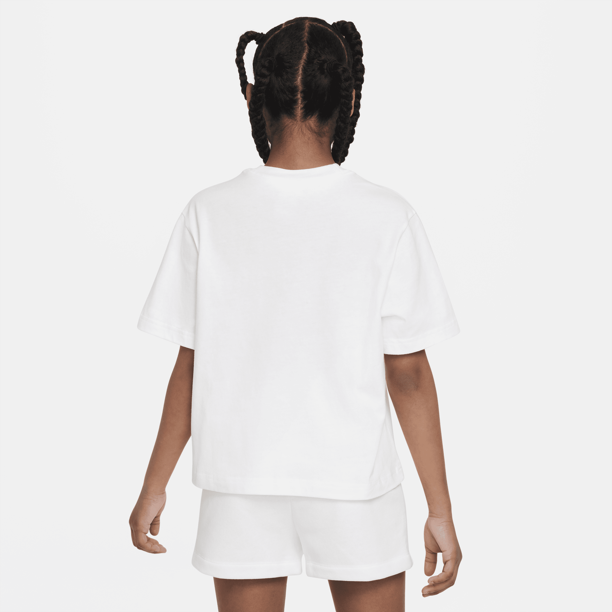 Shop Sportswear Older Kids' (Girls') Boxy T-Shirt | Nike UAE