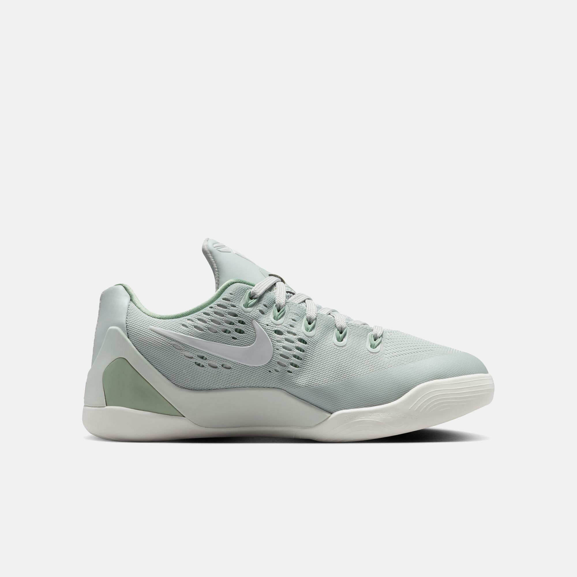 Kobe IX Low EM image number 7