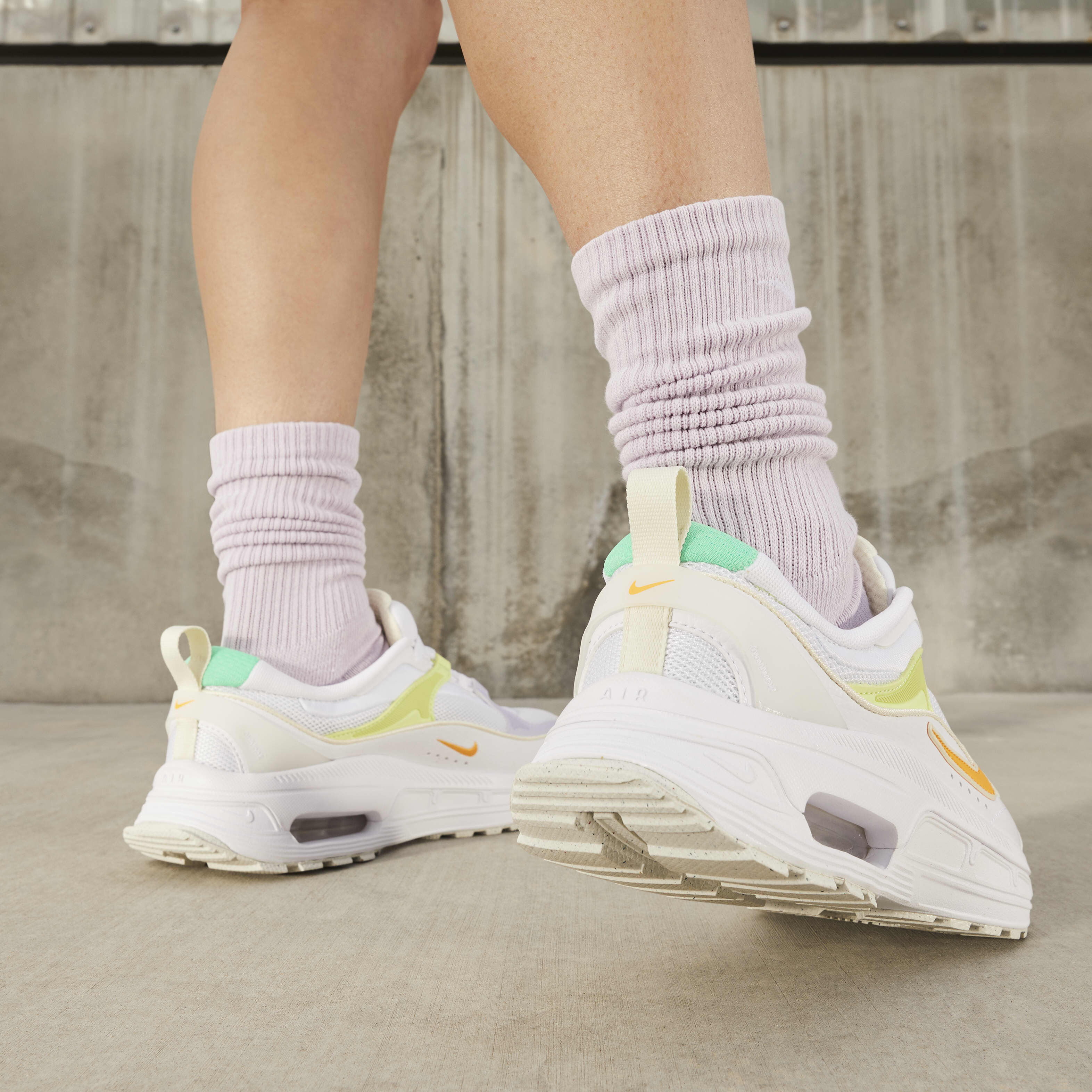 اير ماكس بليس نكست نيتشر image number 10