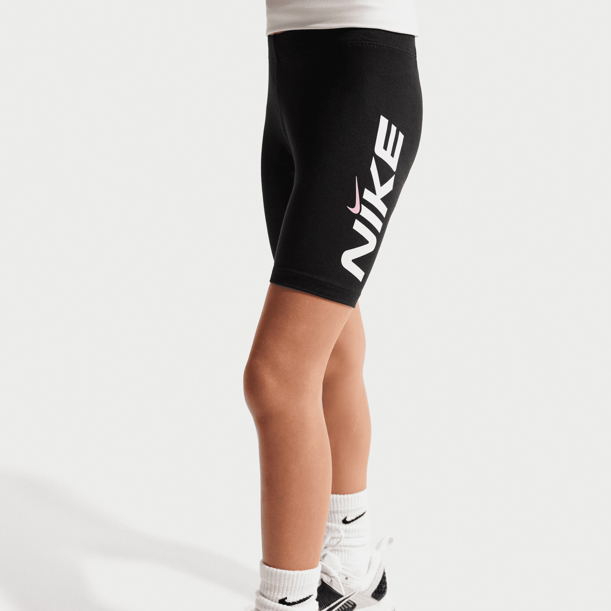Nike image number 4