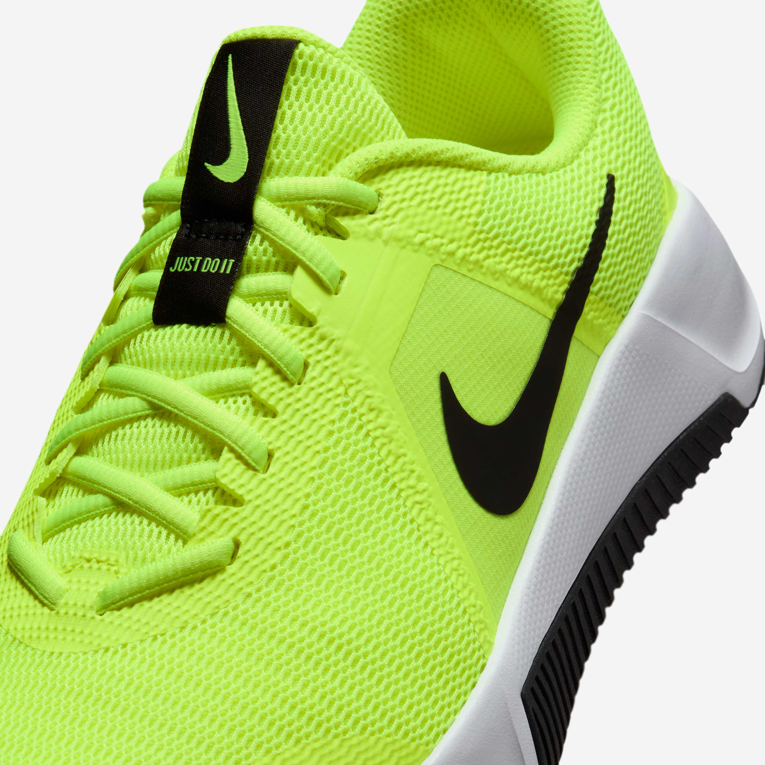 Nike MC Trainer 3 image number 6