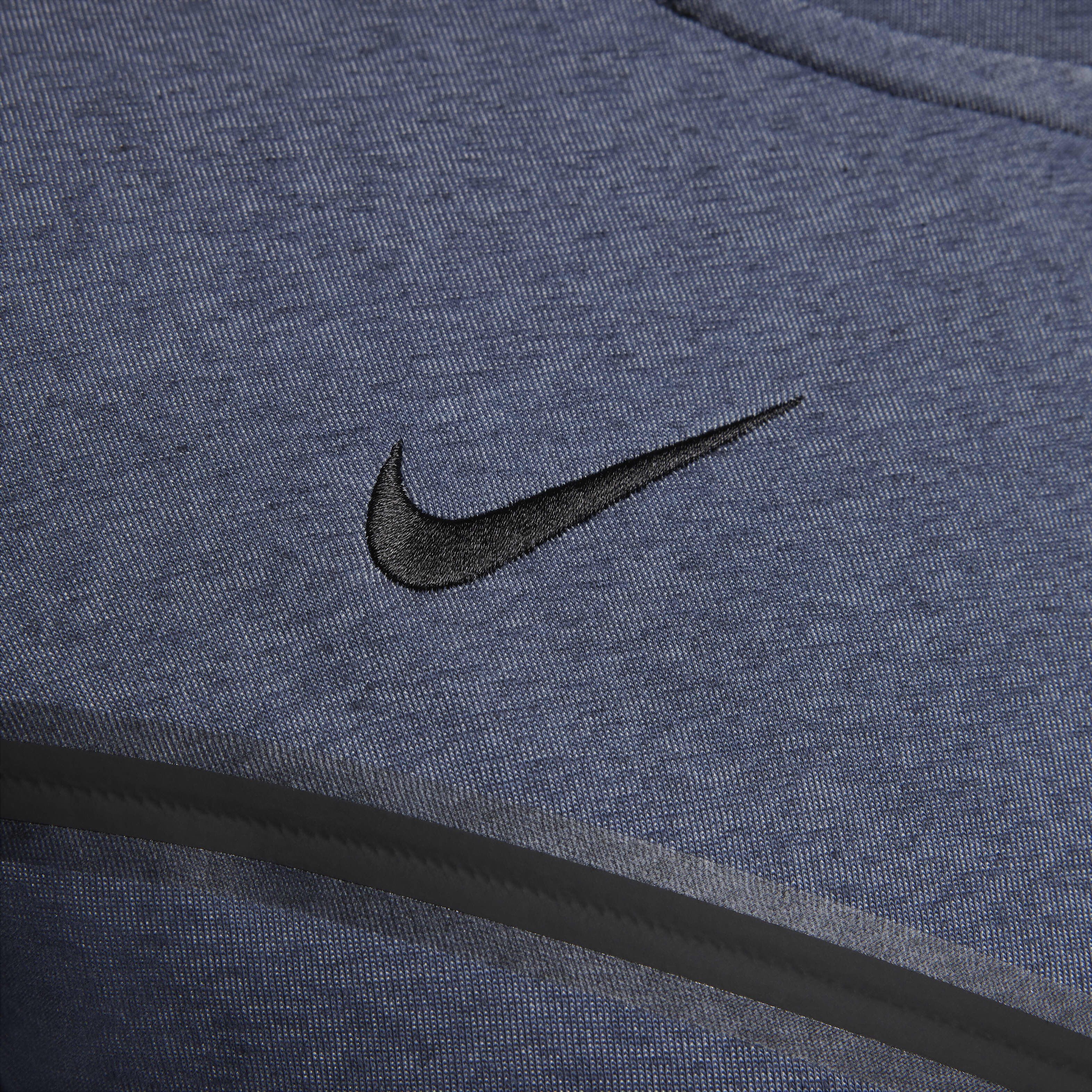 F.C. برشلونة تك فليس ويندرانر البديل image number 3