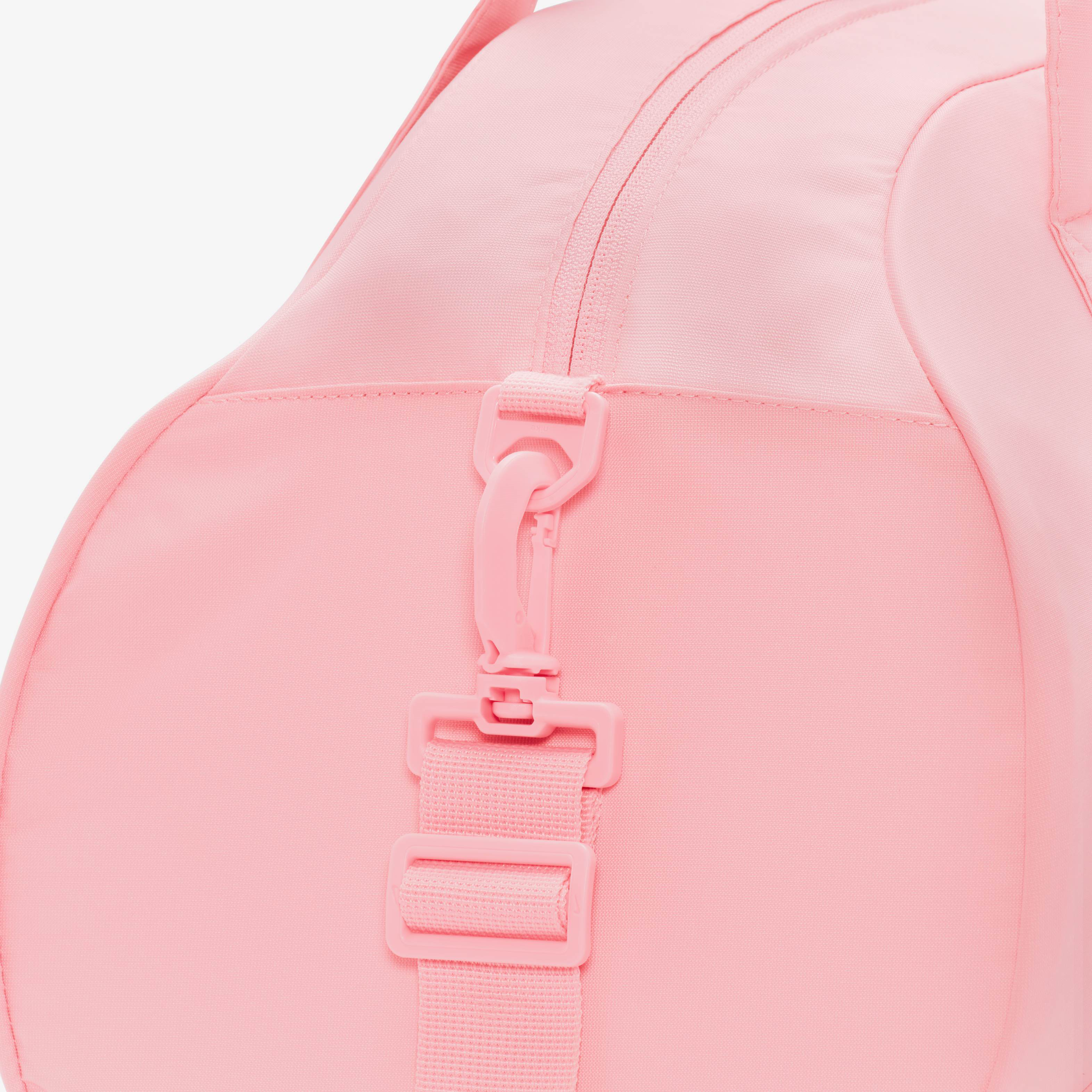 نايكي جيم كلوب image number 8