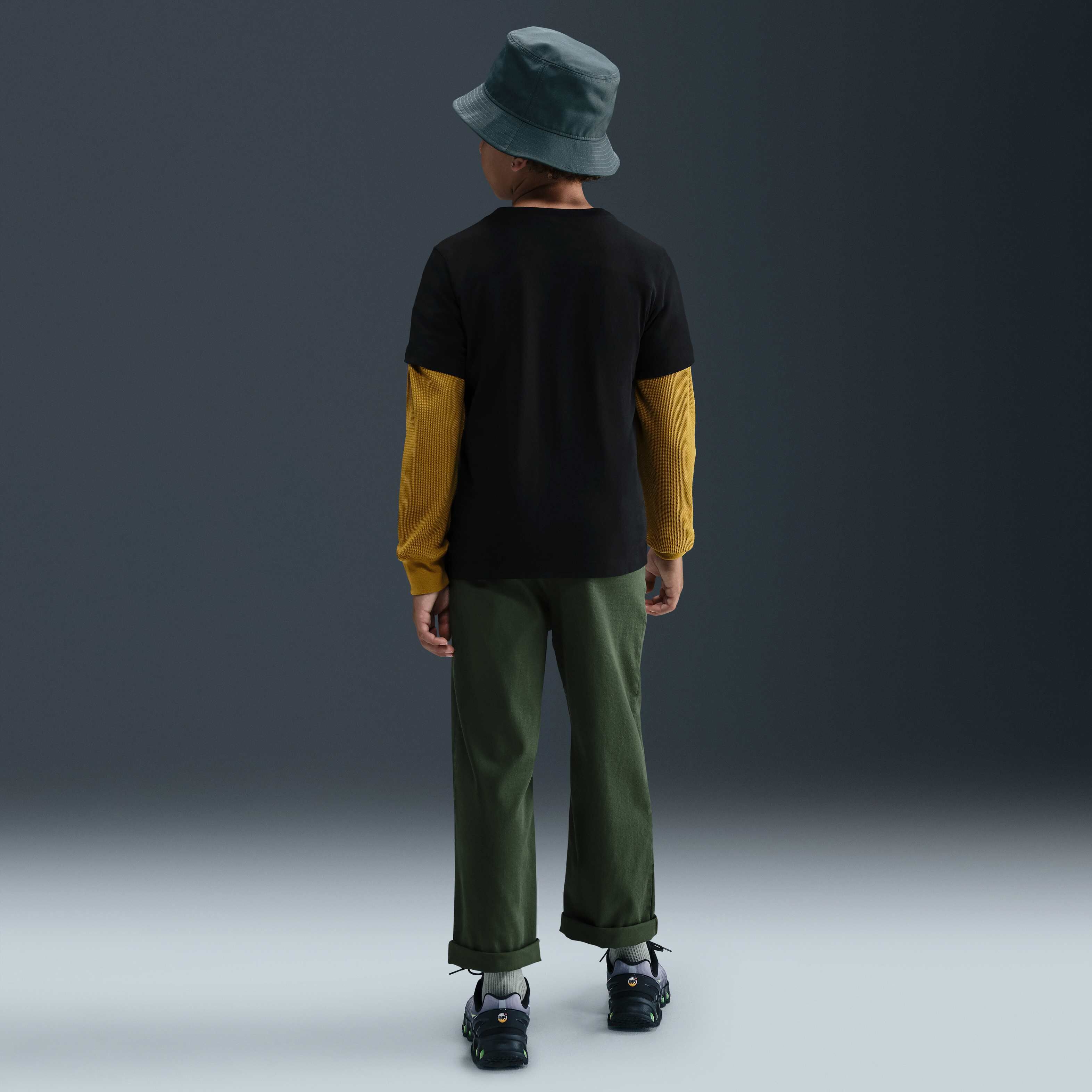 نايكي سبورتسوير image number 4