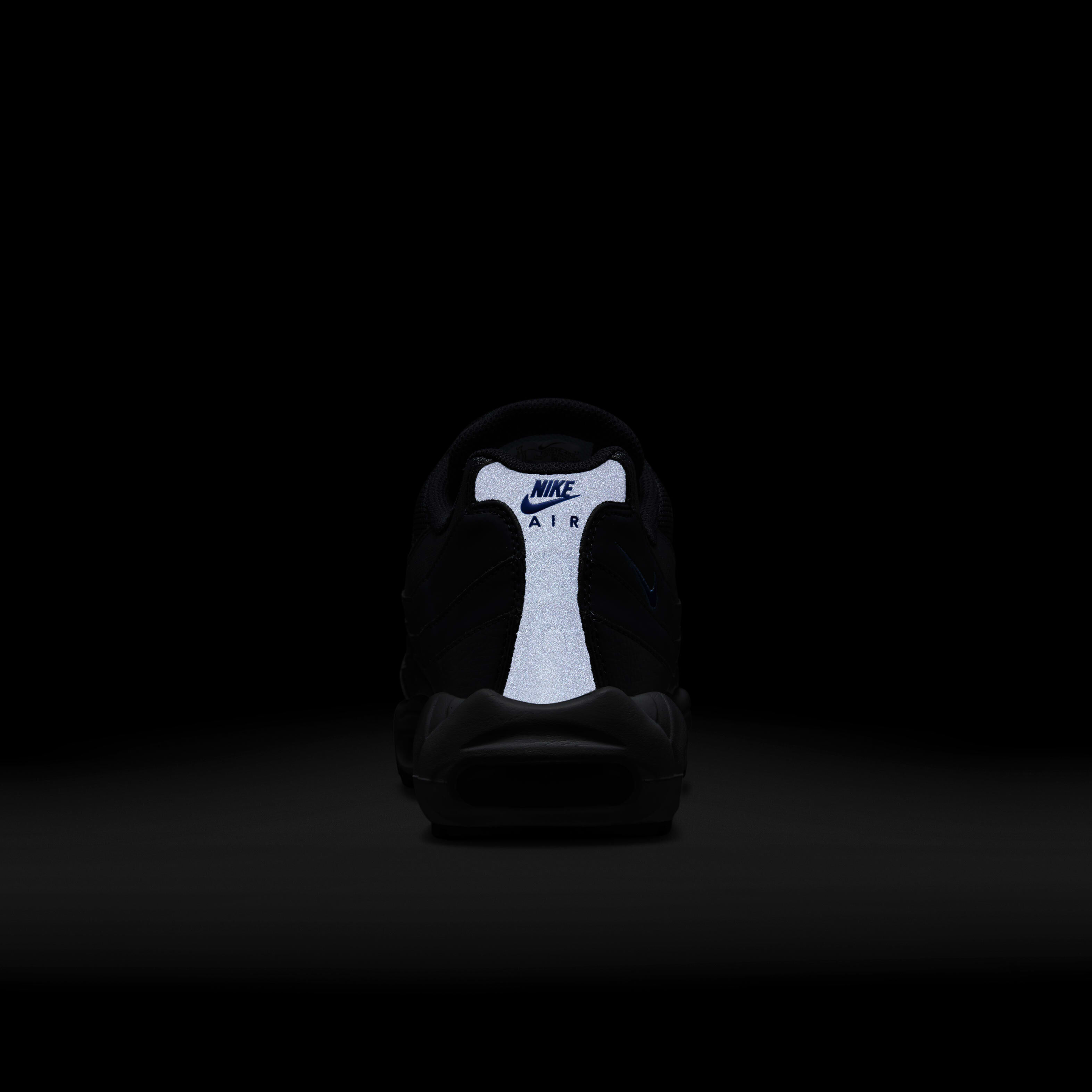 Nike Air Max 95 image number 9