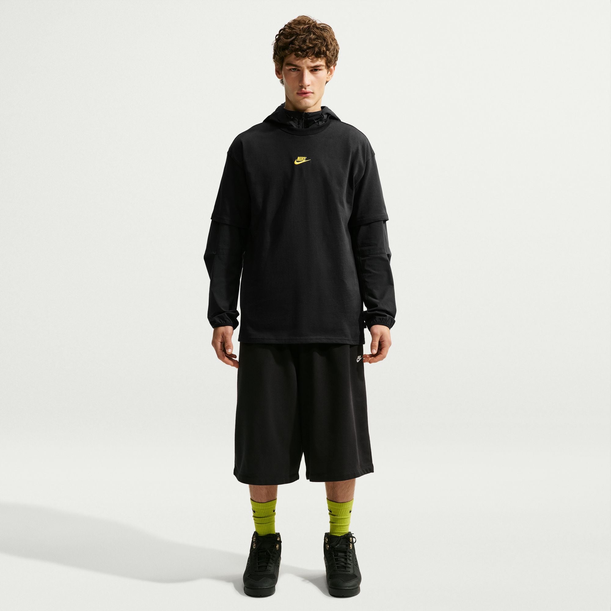 Nike Sportswear Premium Essentials image number 0