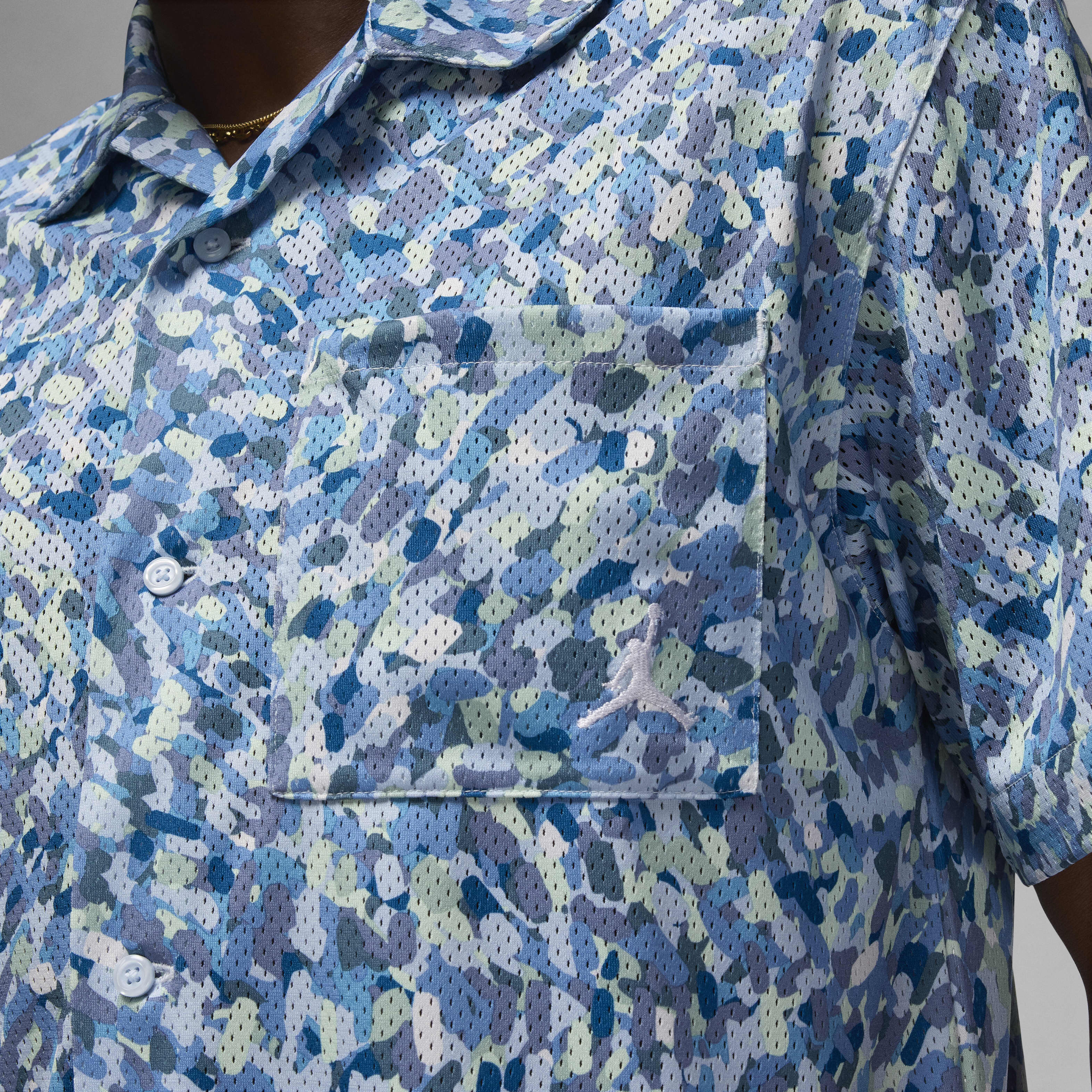 Jordan Essentials image number 3