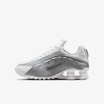 Nike Shox R4