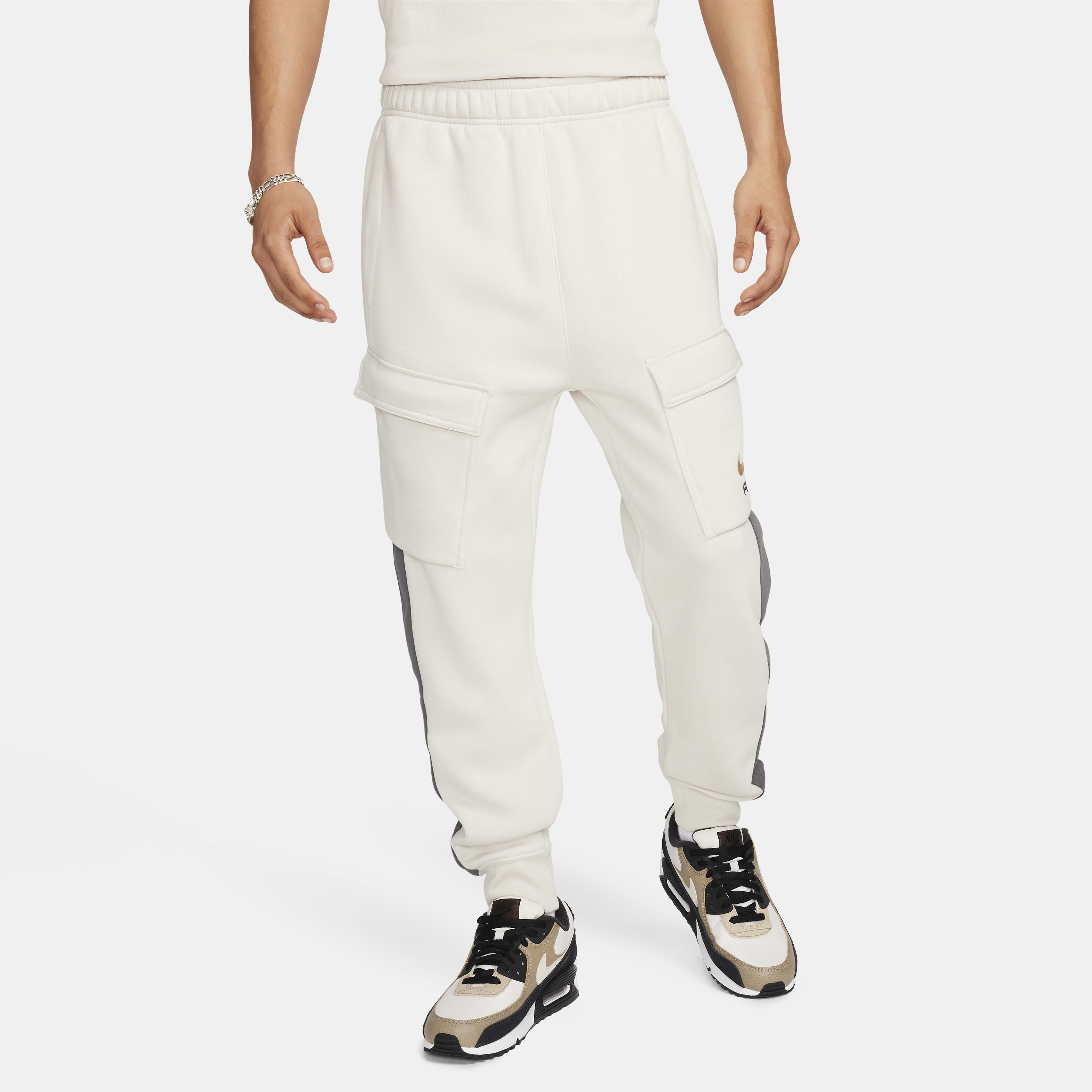 Nike track pants cargo deals