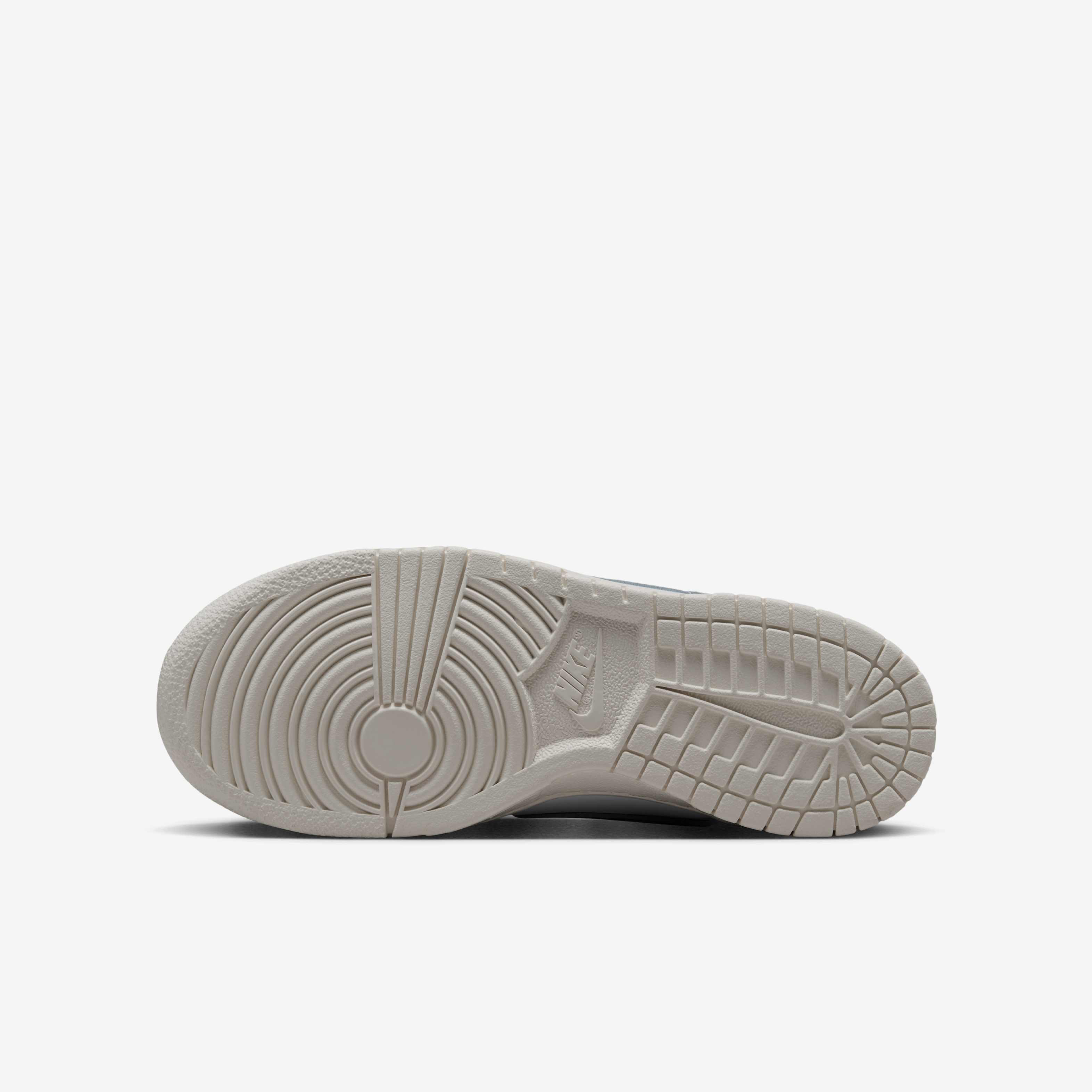 Nike Dunk Low image number 1