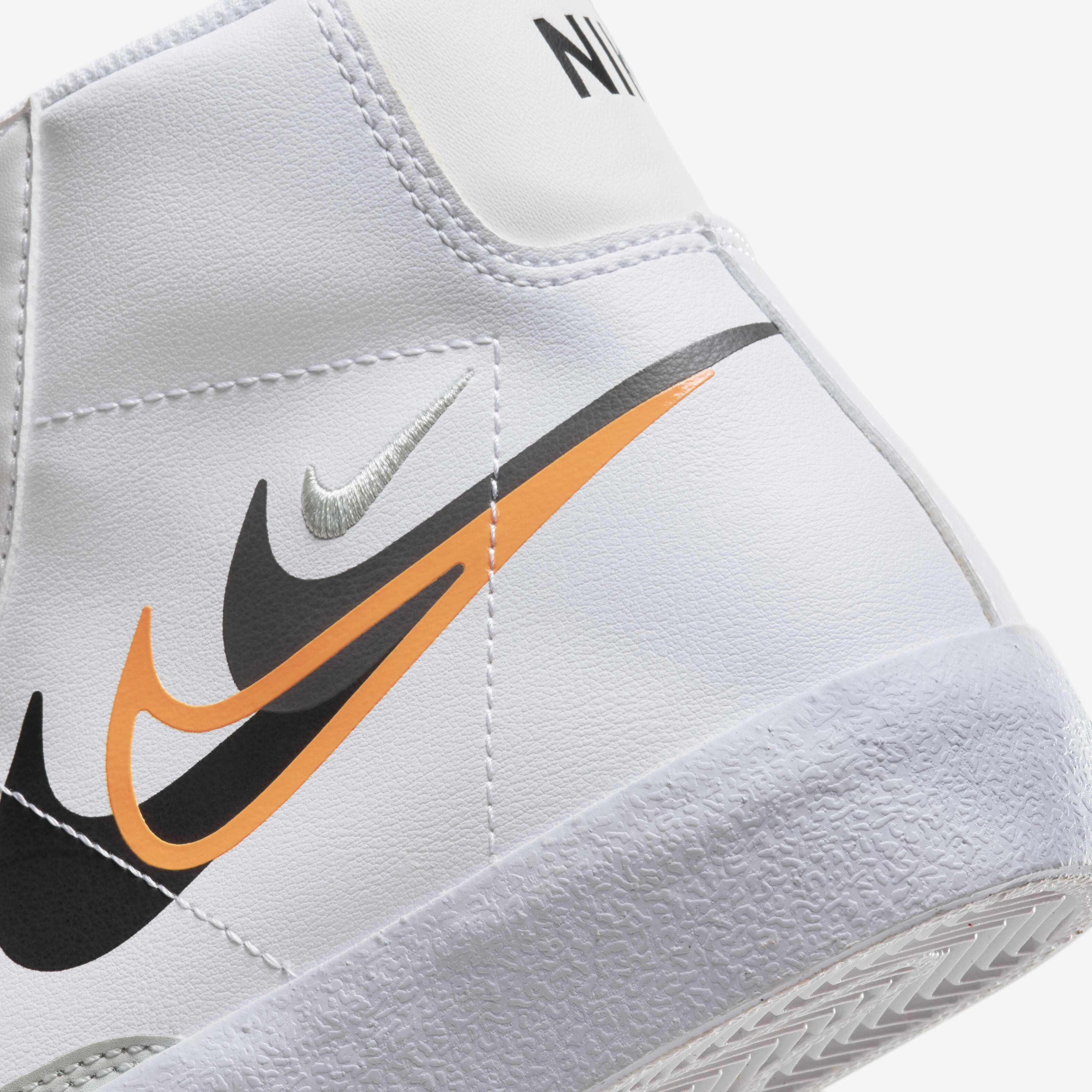 نايكي بليزر ميد نيكست نيتشر image number 7