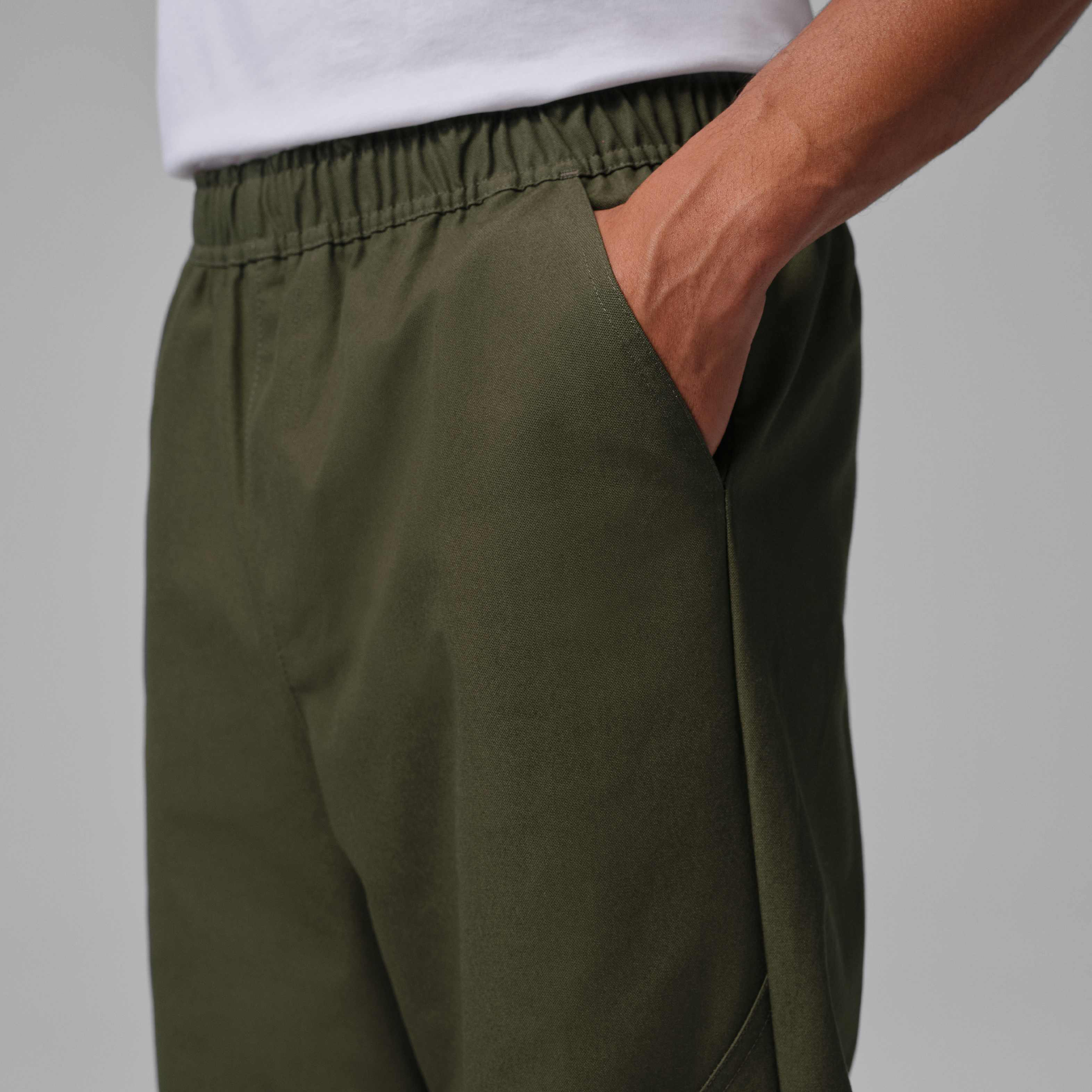 Jordan Brooklyn image number 2