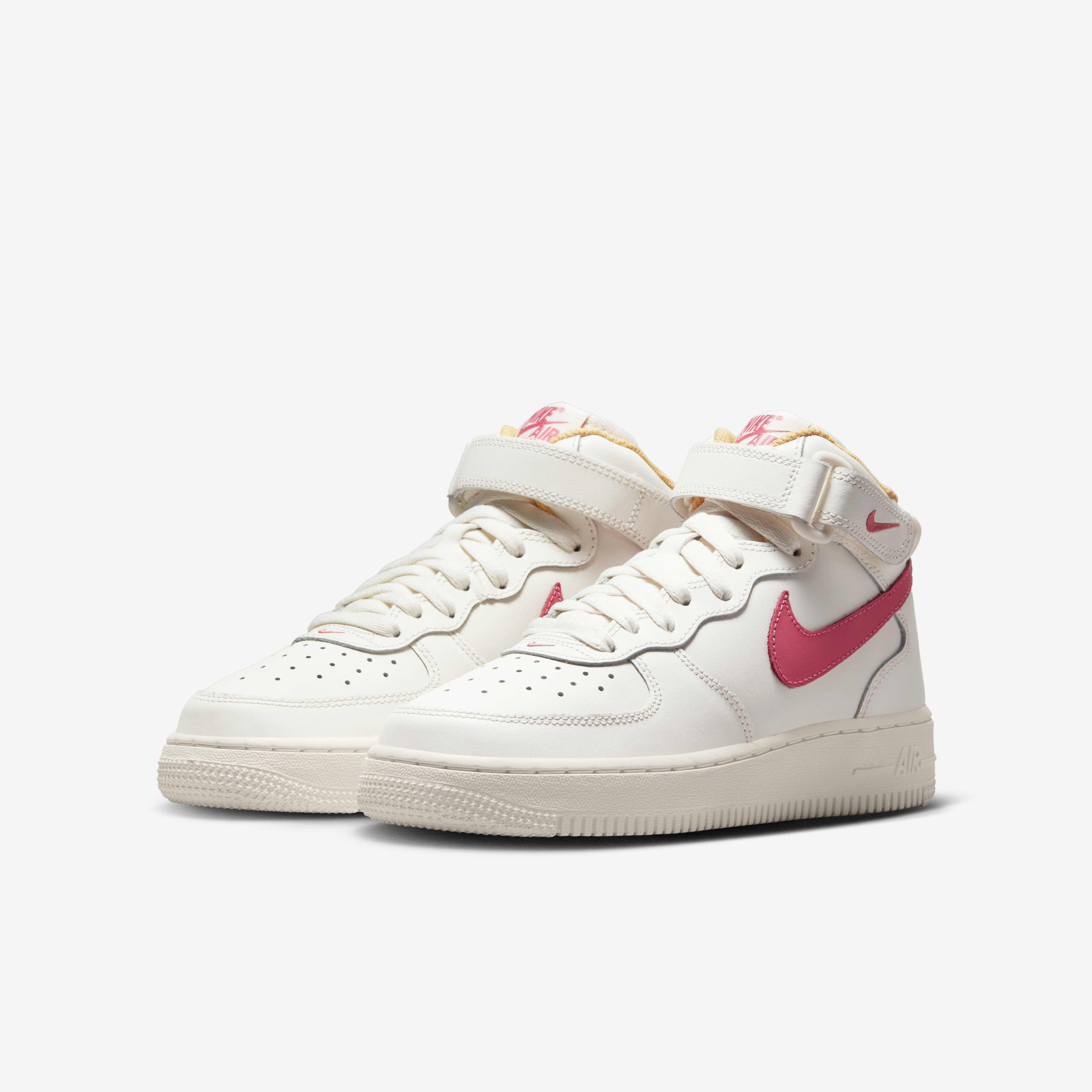 Nike Air Force 1 Mid LE image number 4