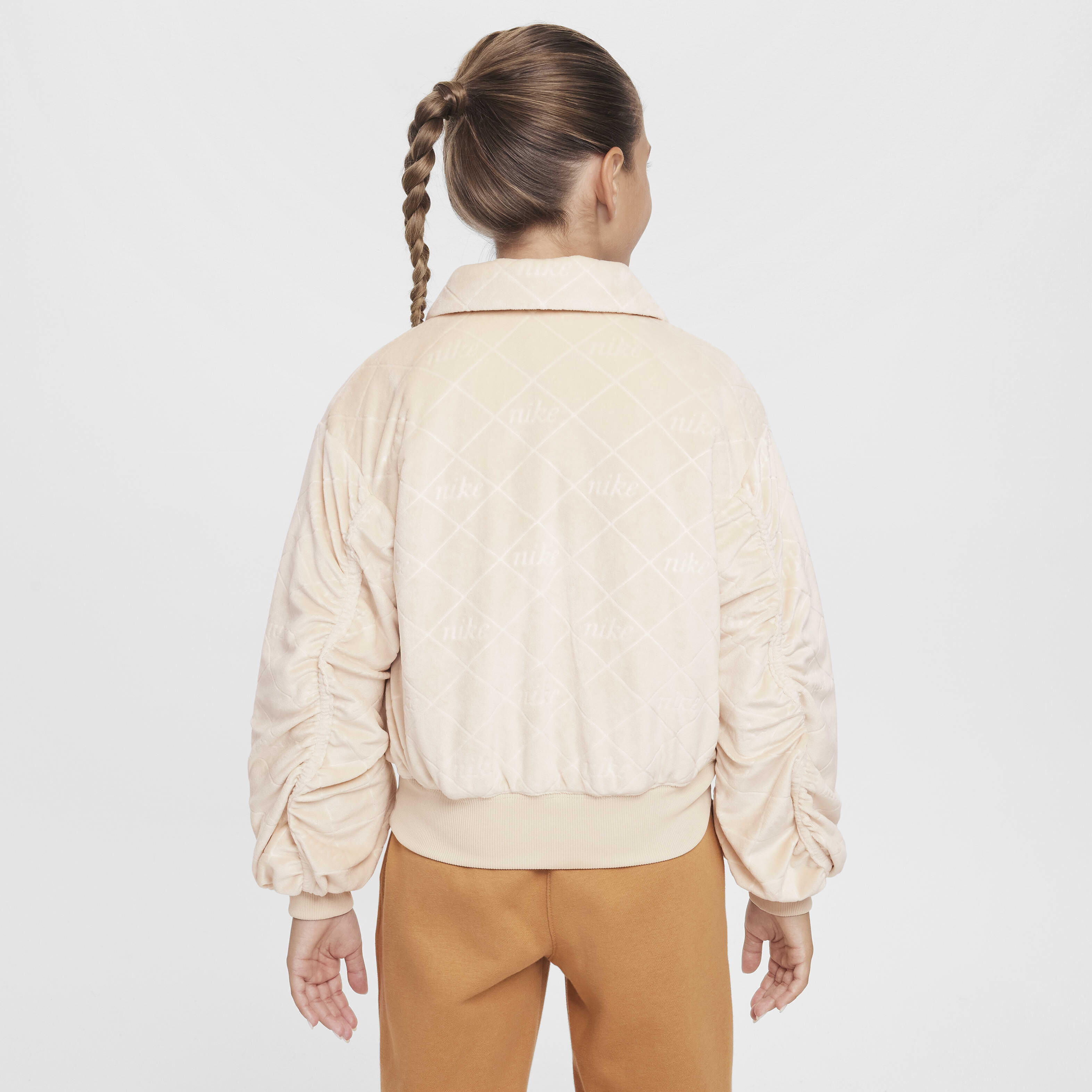 نايكي سبورتسوير image number 1