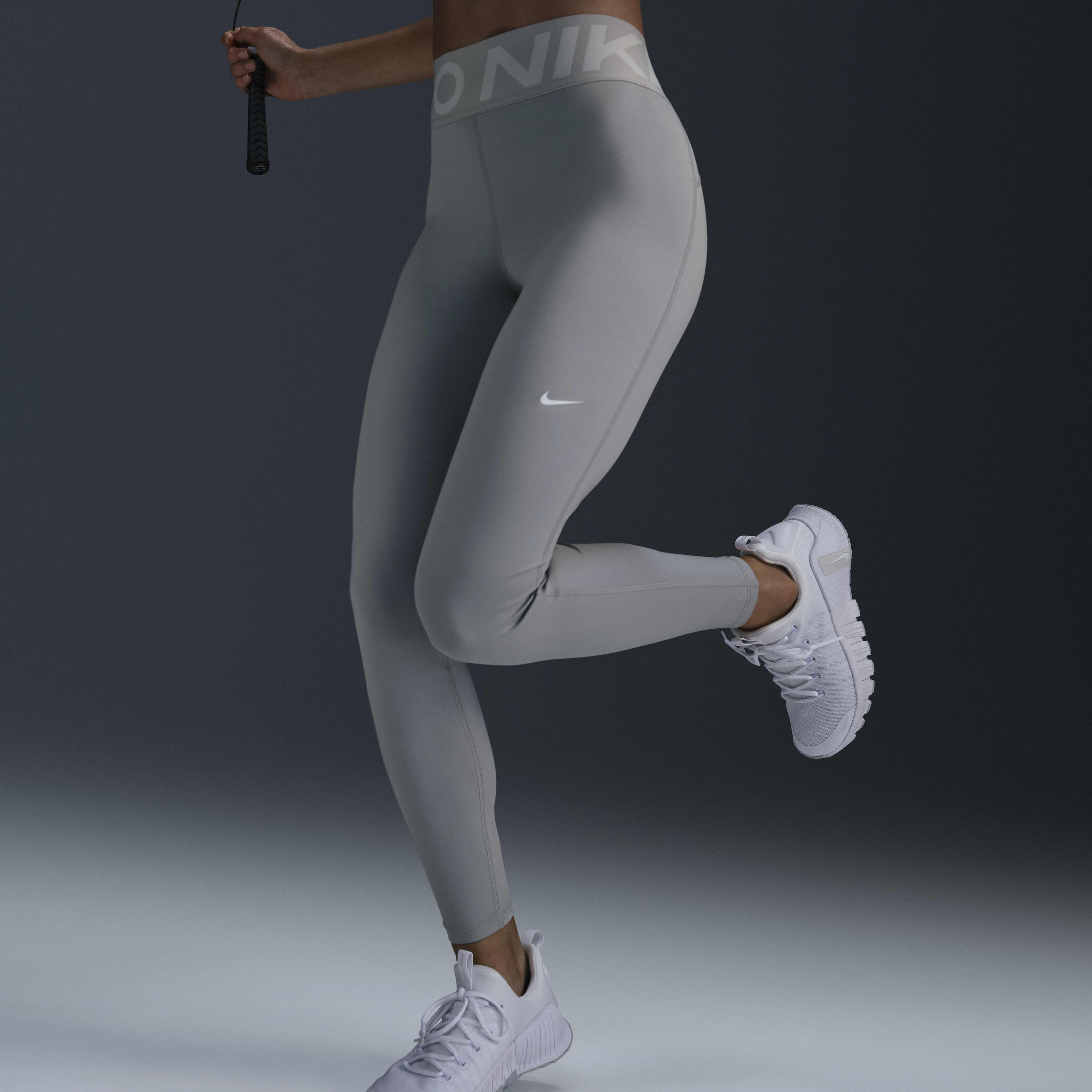 Nike pilates leggings on sale