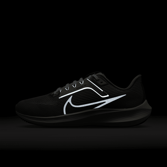 Shop Pegasus 40 Premium Road Running Shoes | Nike UAE