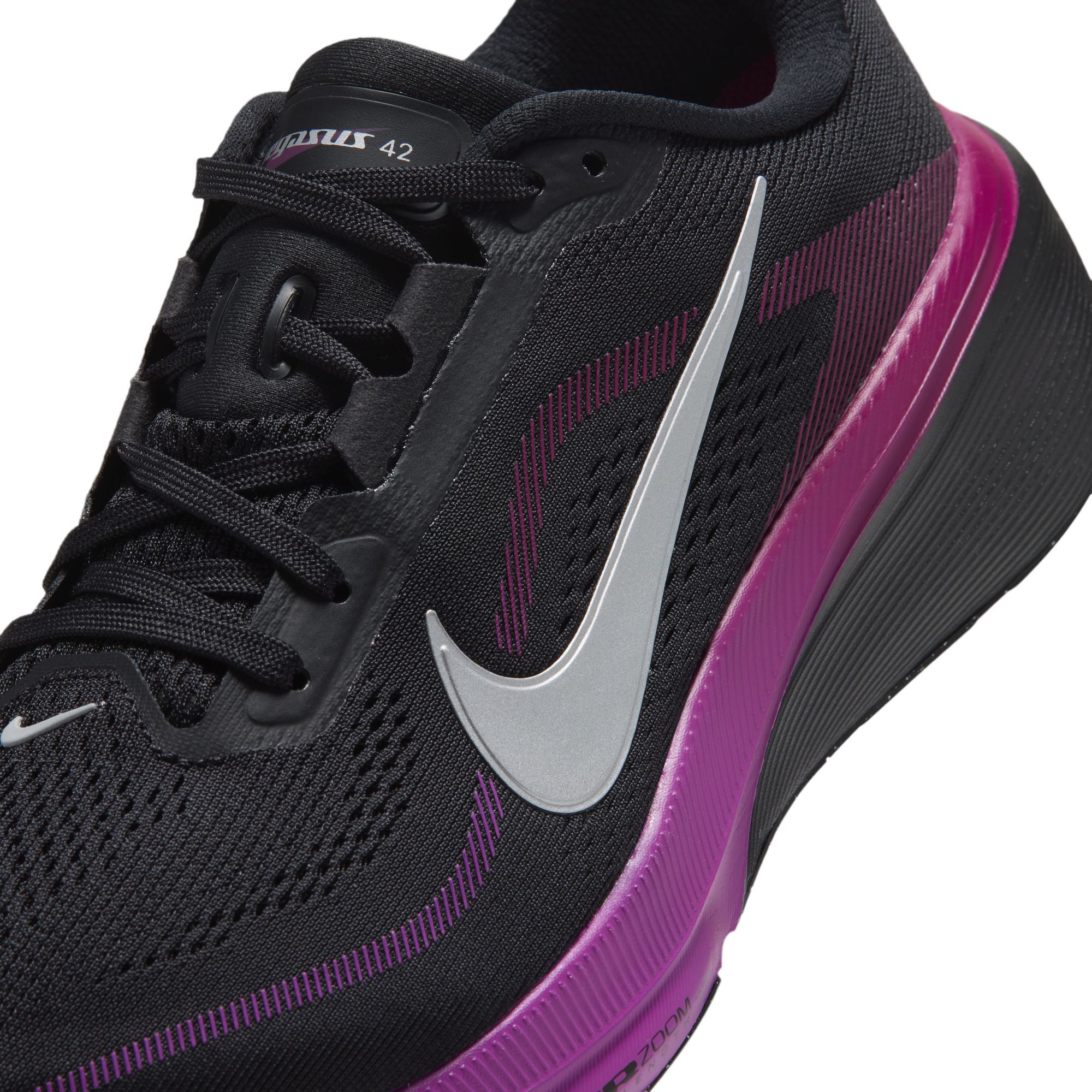 Nike Pegasus 42 image number 9