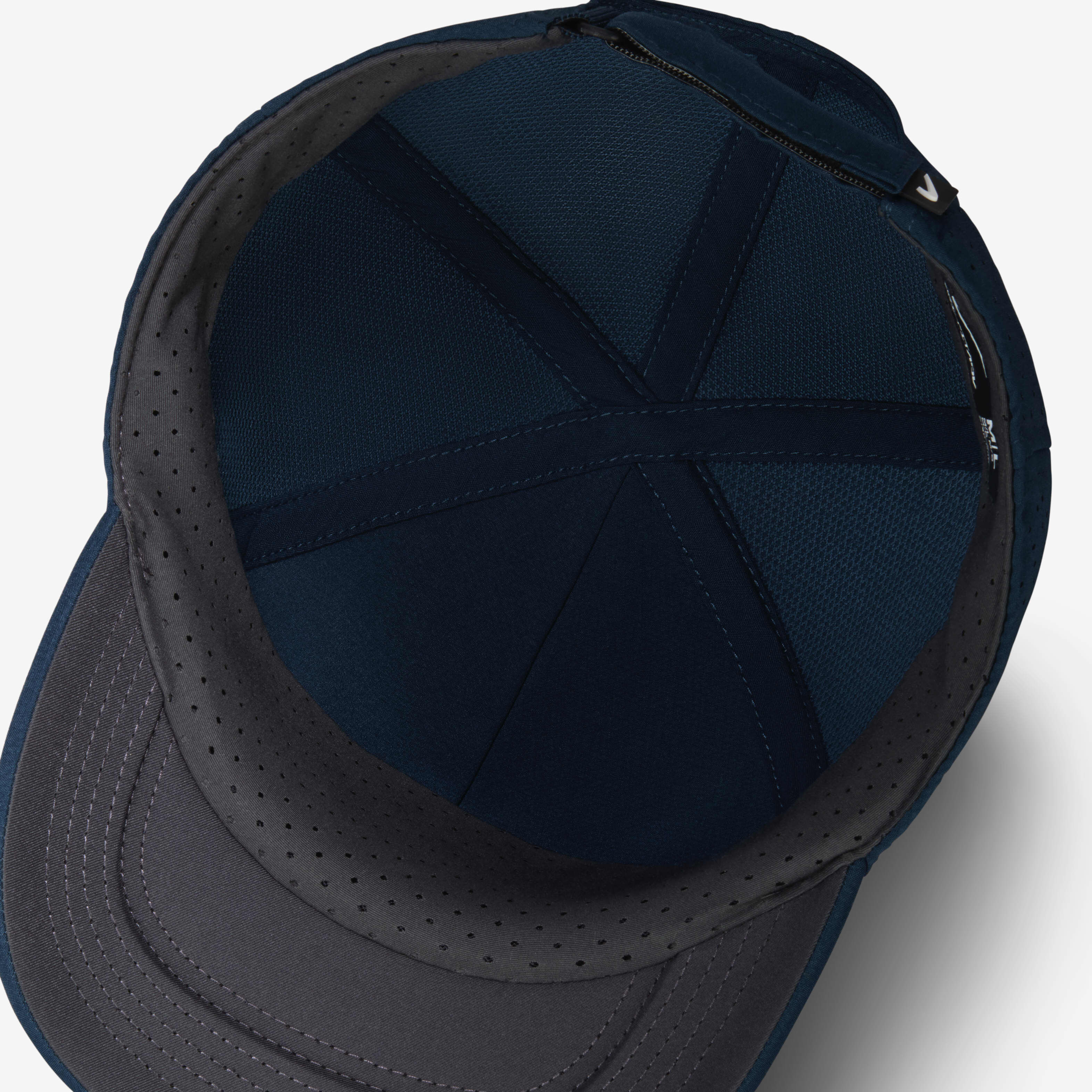 NIKE TENNIS CAP セット販売 Nike Dri-FIT Club Unstructured Metal Swoosh Cap FB5372-077