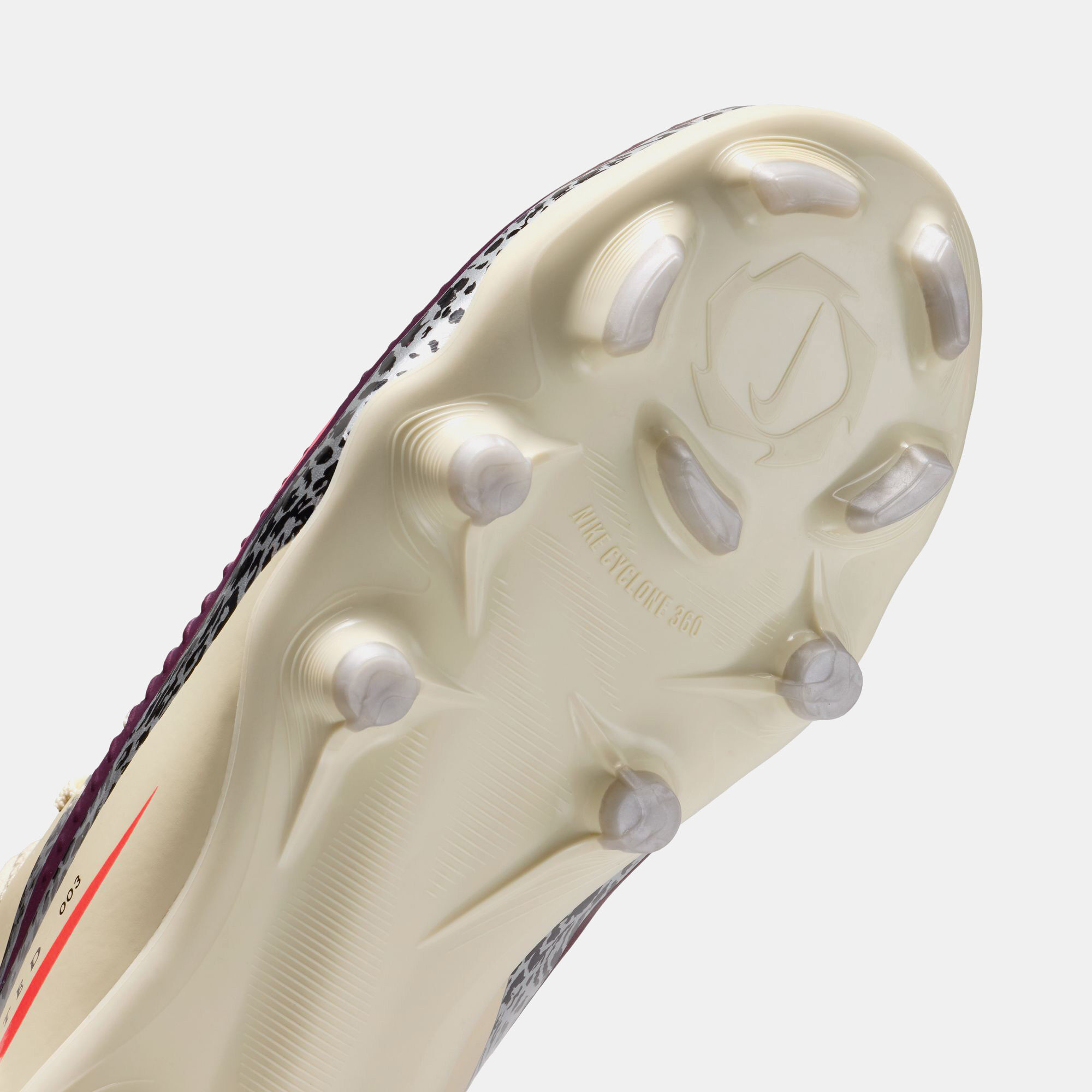 نايكي يونايتد جونيور فانتوم 6 أكاديمي image number 7