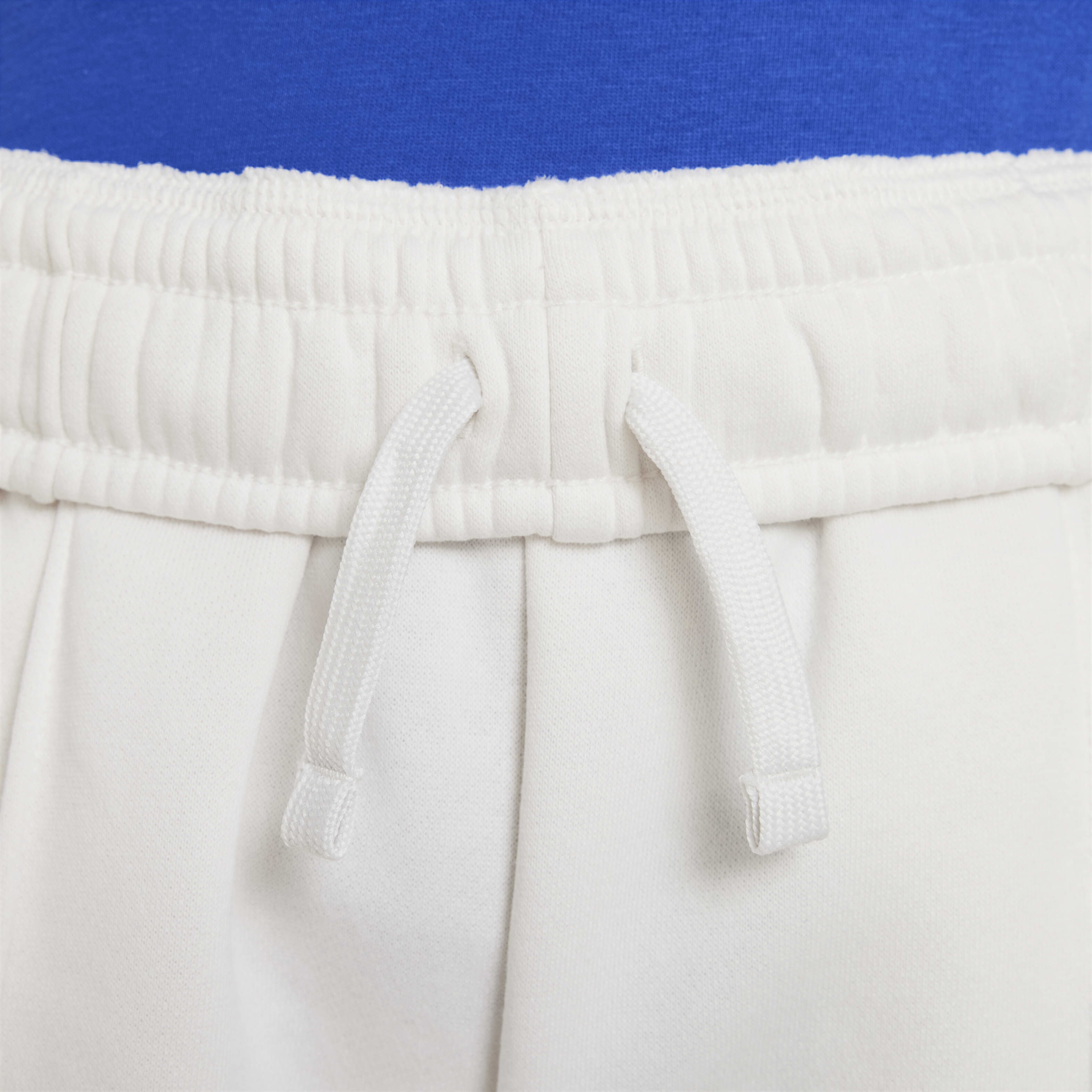 Nike Sportswear image number 2