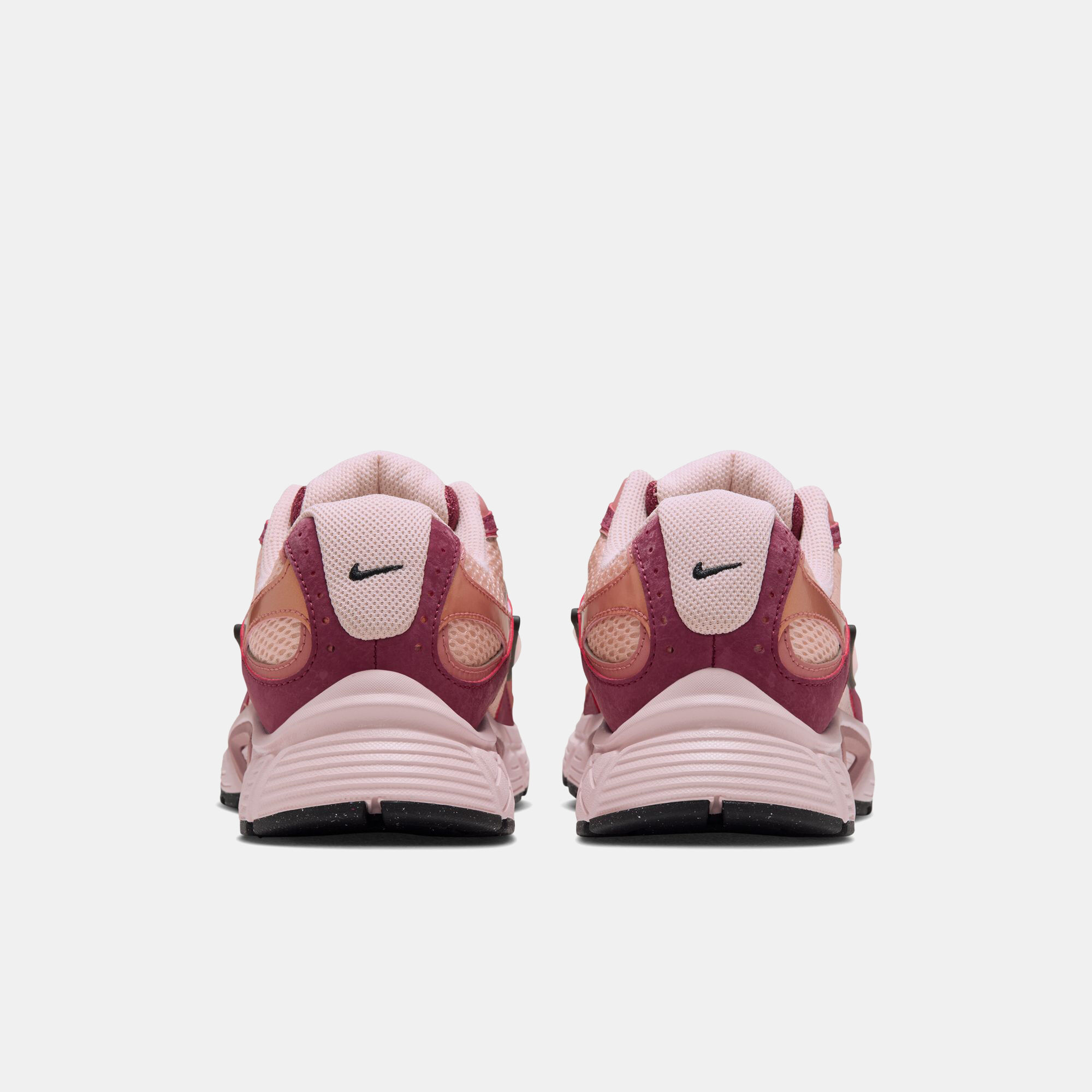 Nike V5 RNR LX image number 1