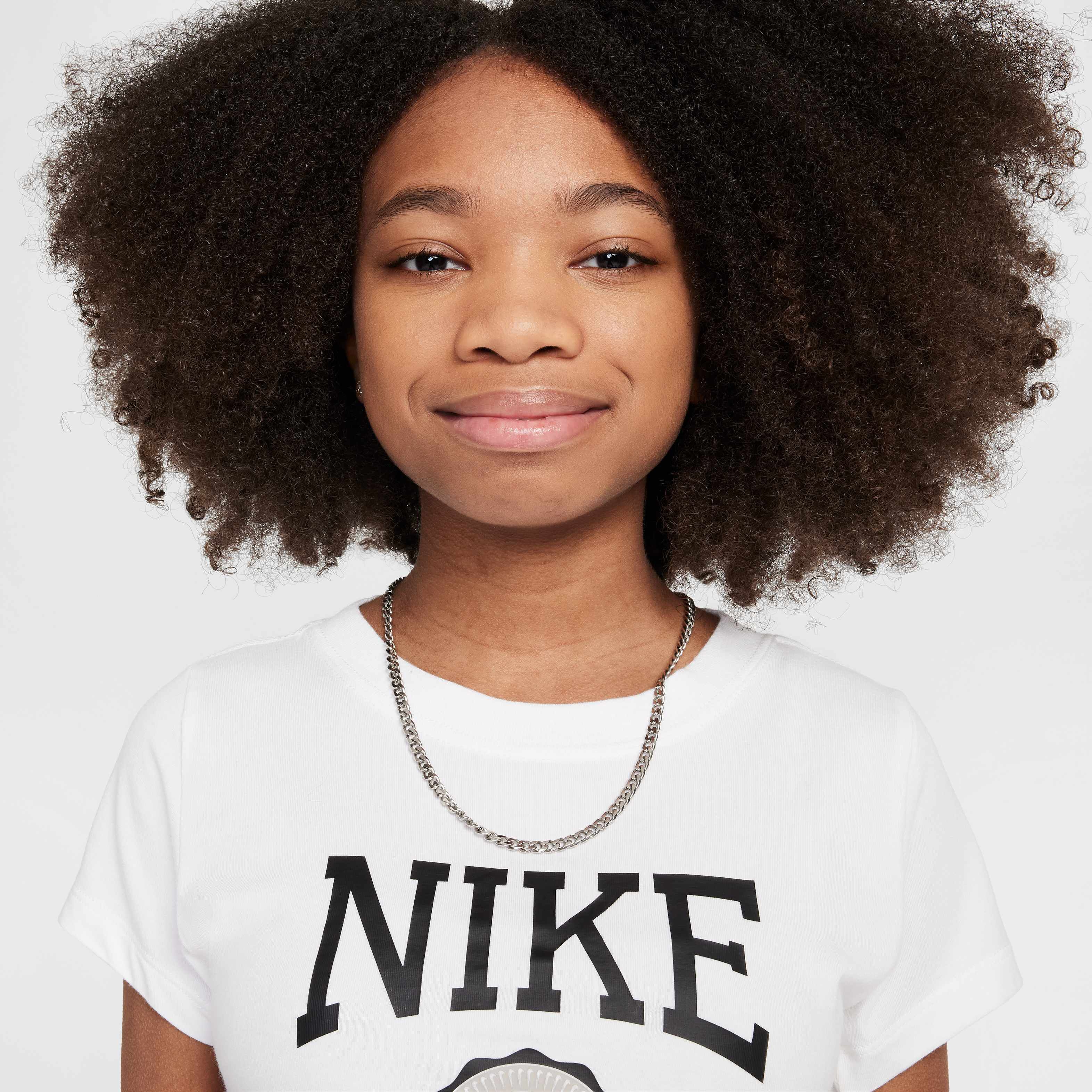 Nike Sportswear image number 2