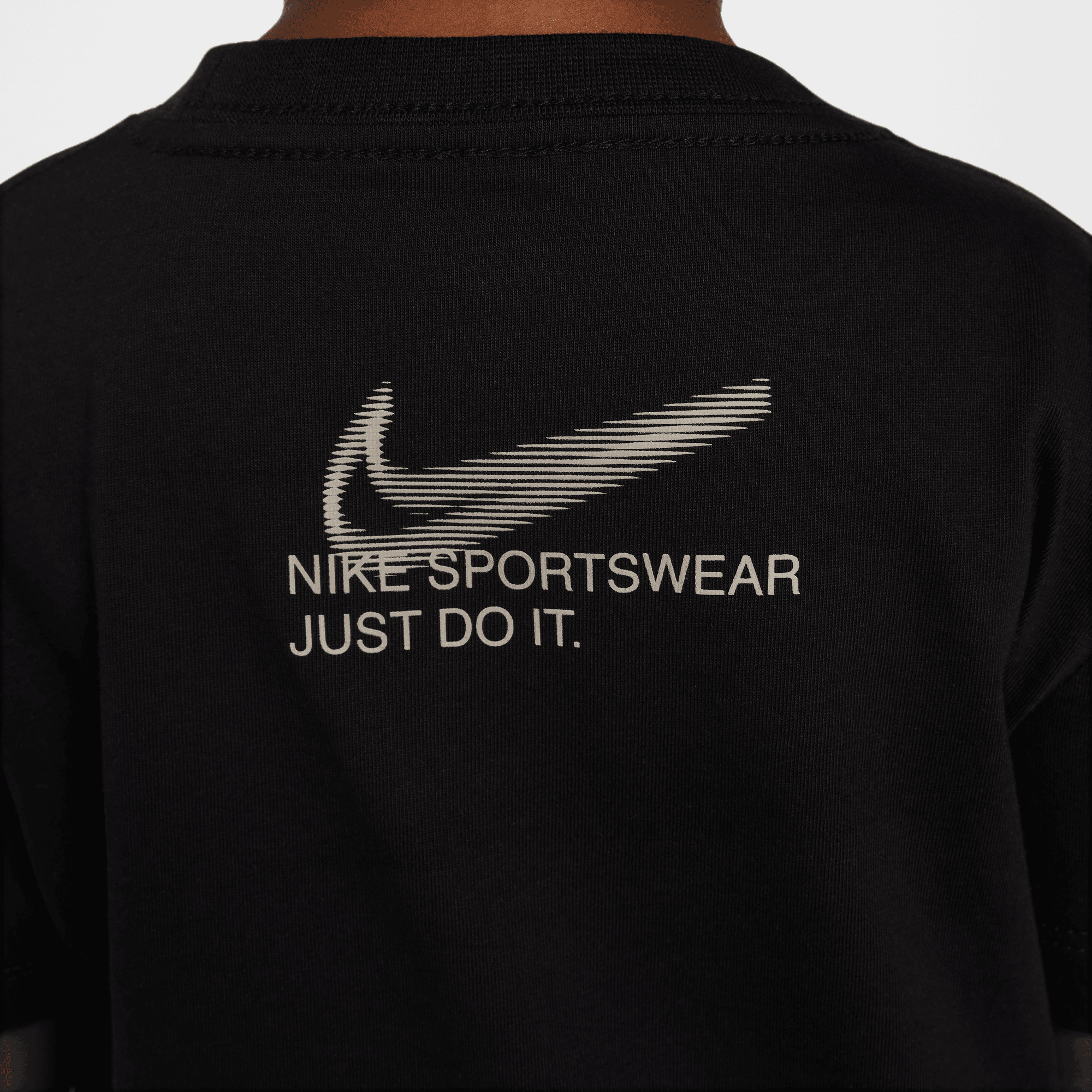 Nike image number 5