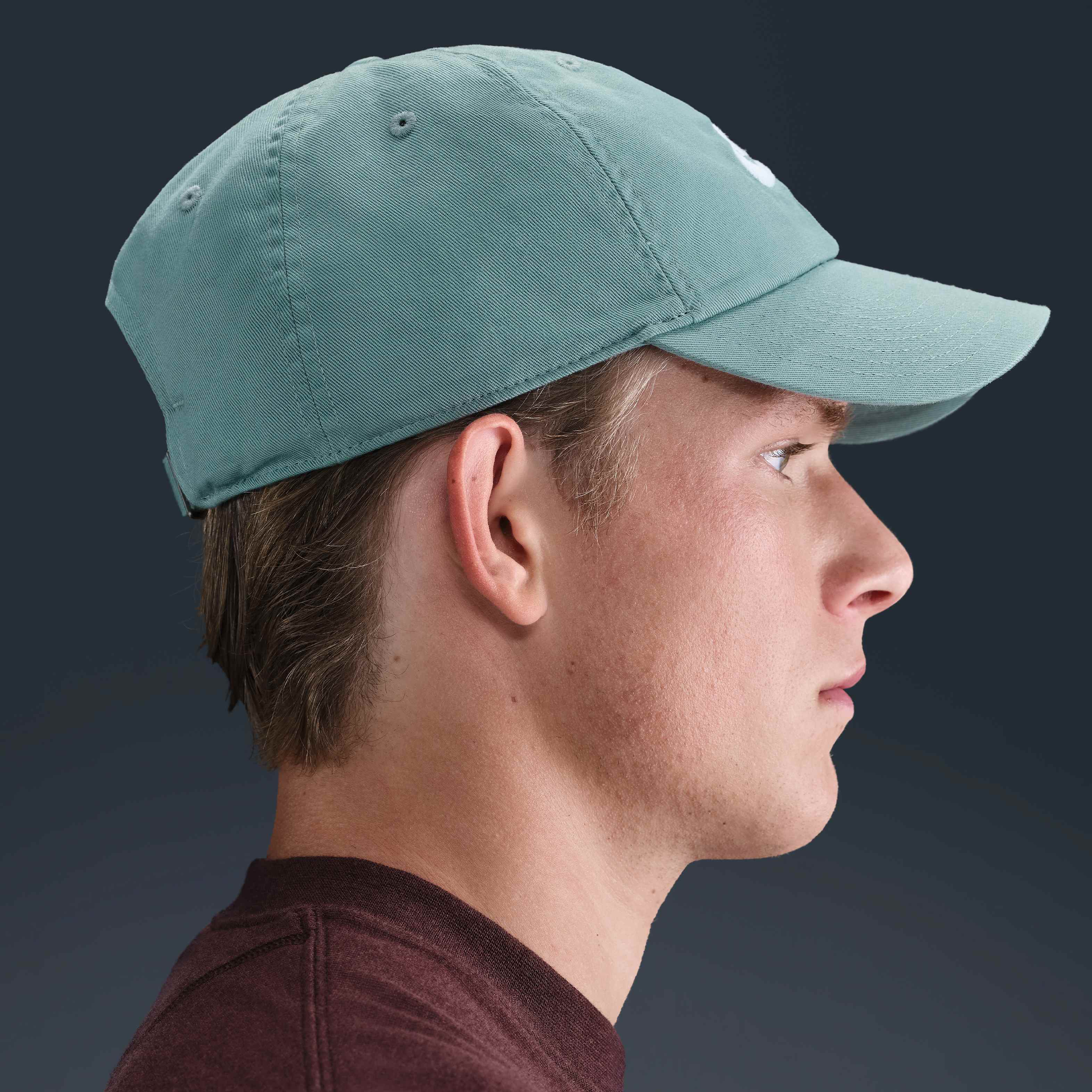 Nike Club image number 3