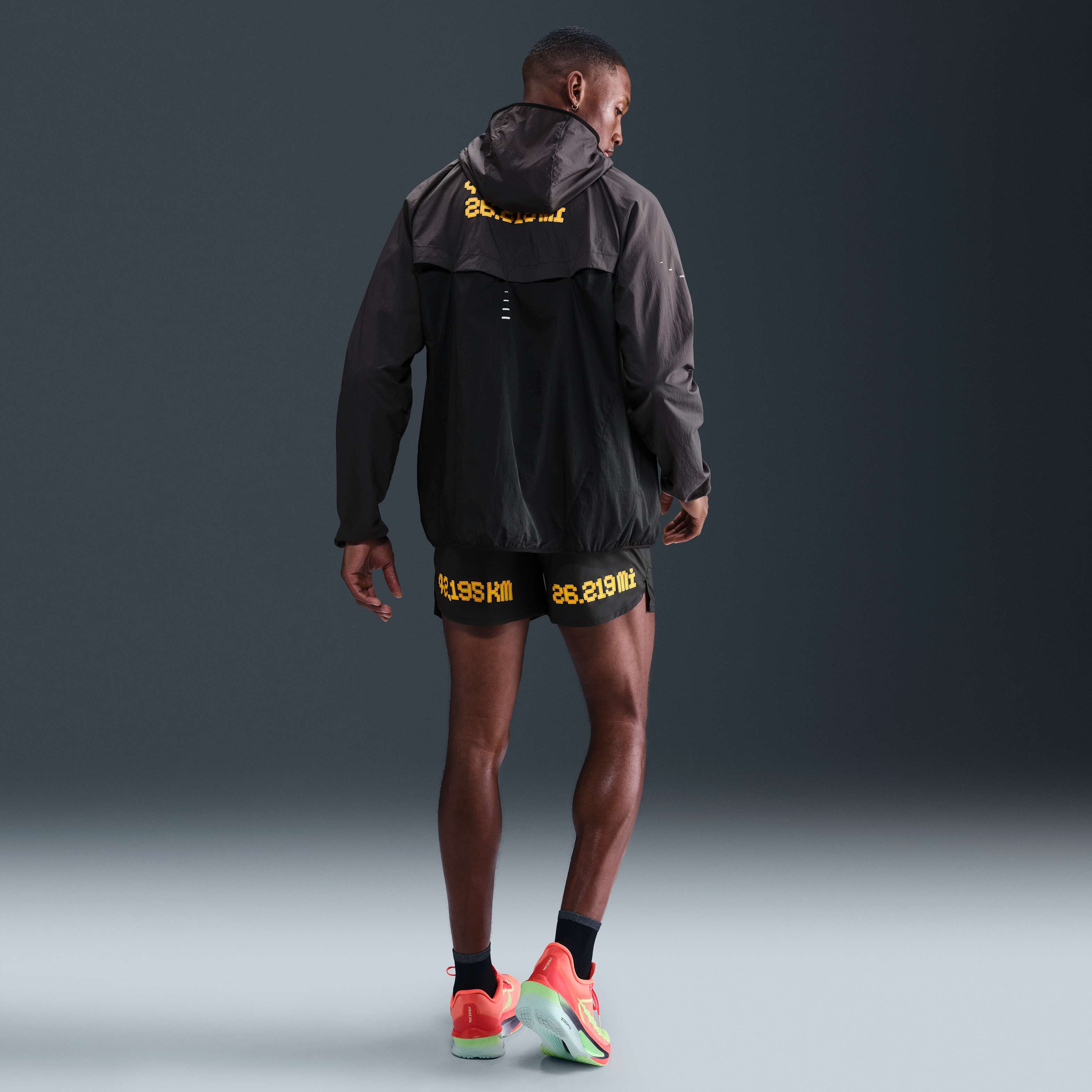 Nike Stride image number 3