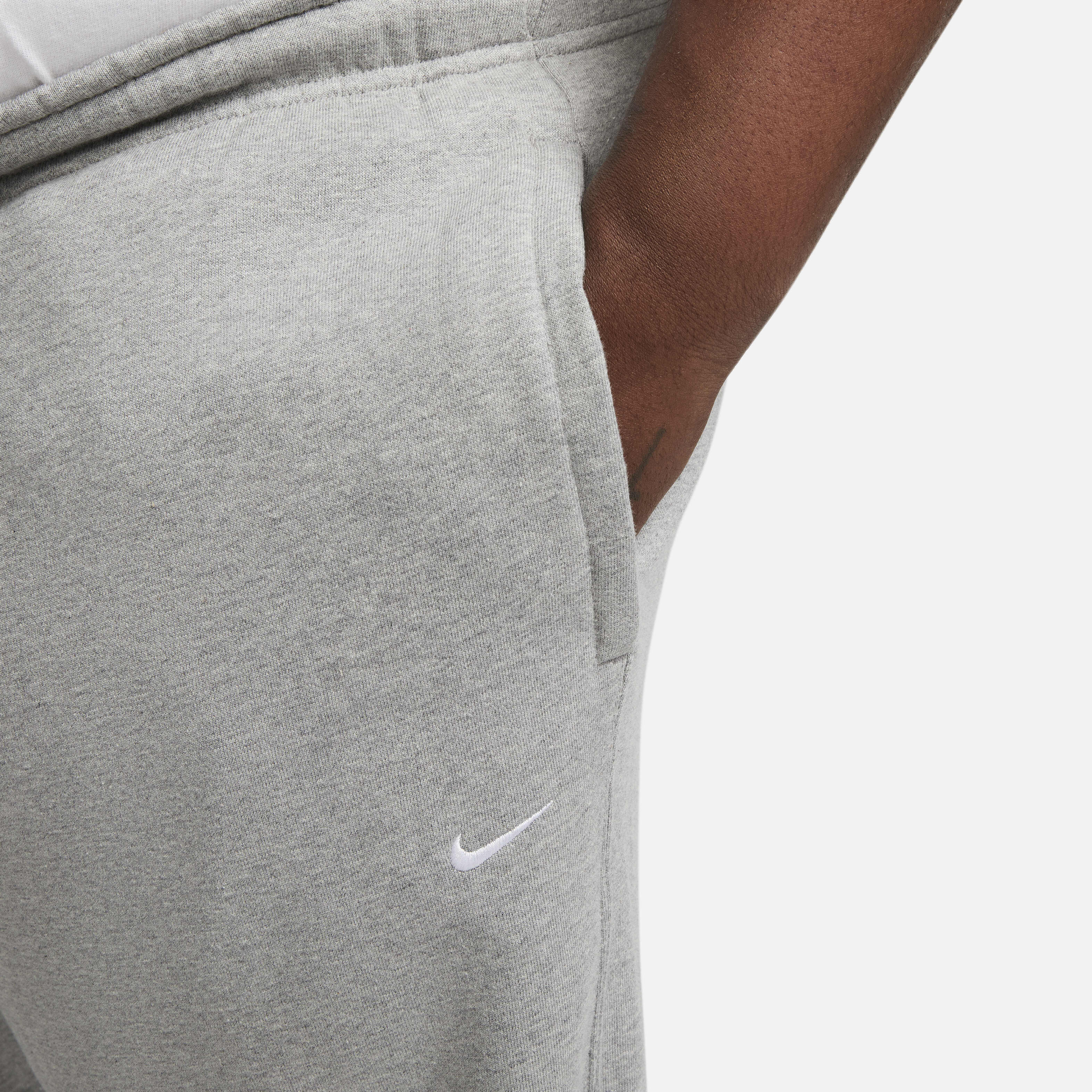 Nike Solo Swoosh image number 9