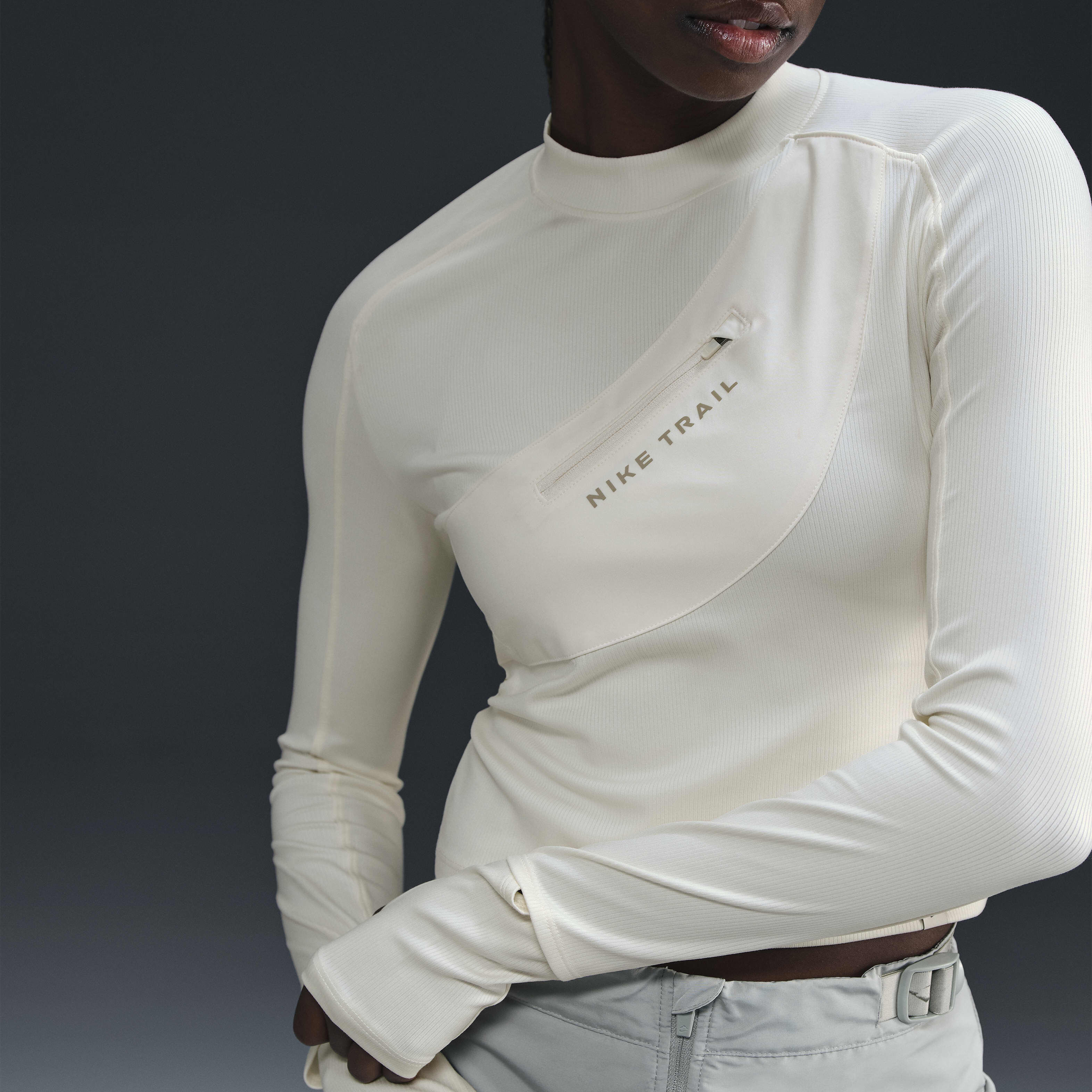 نايكي تريل image number 2