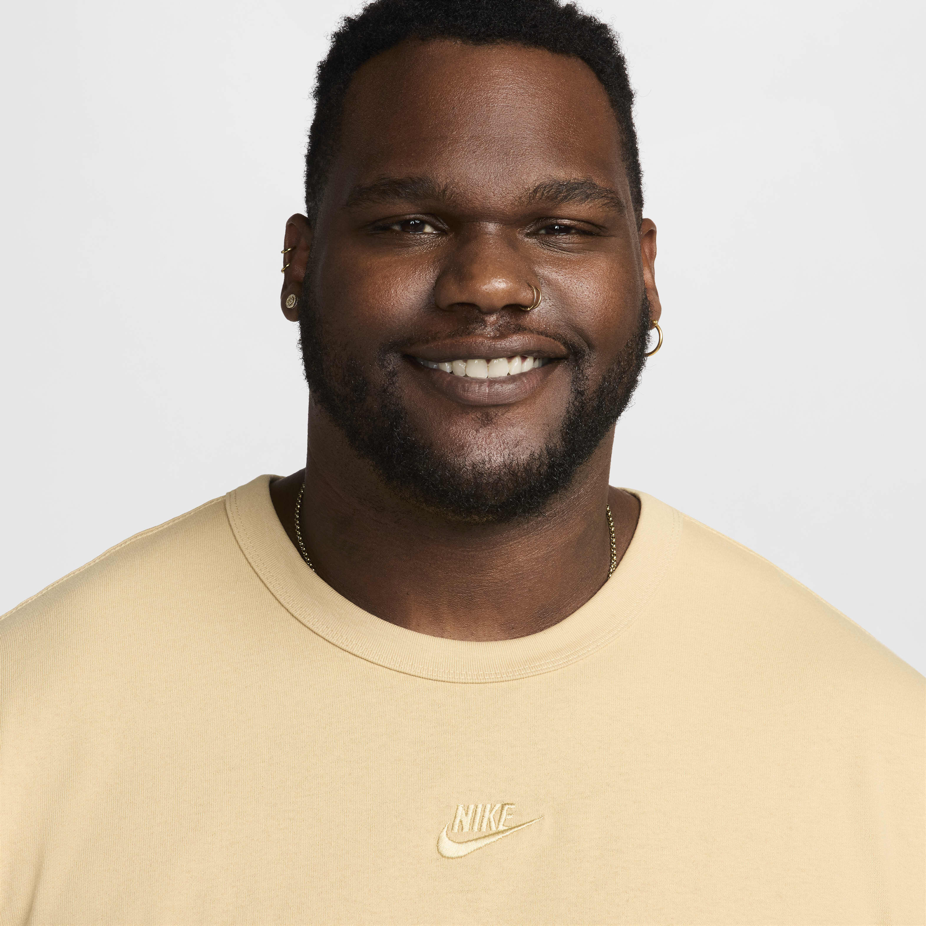 نايكي سبورتسوير بريميوم ايسنشالز image number 9