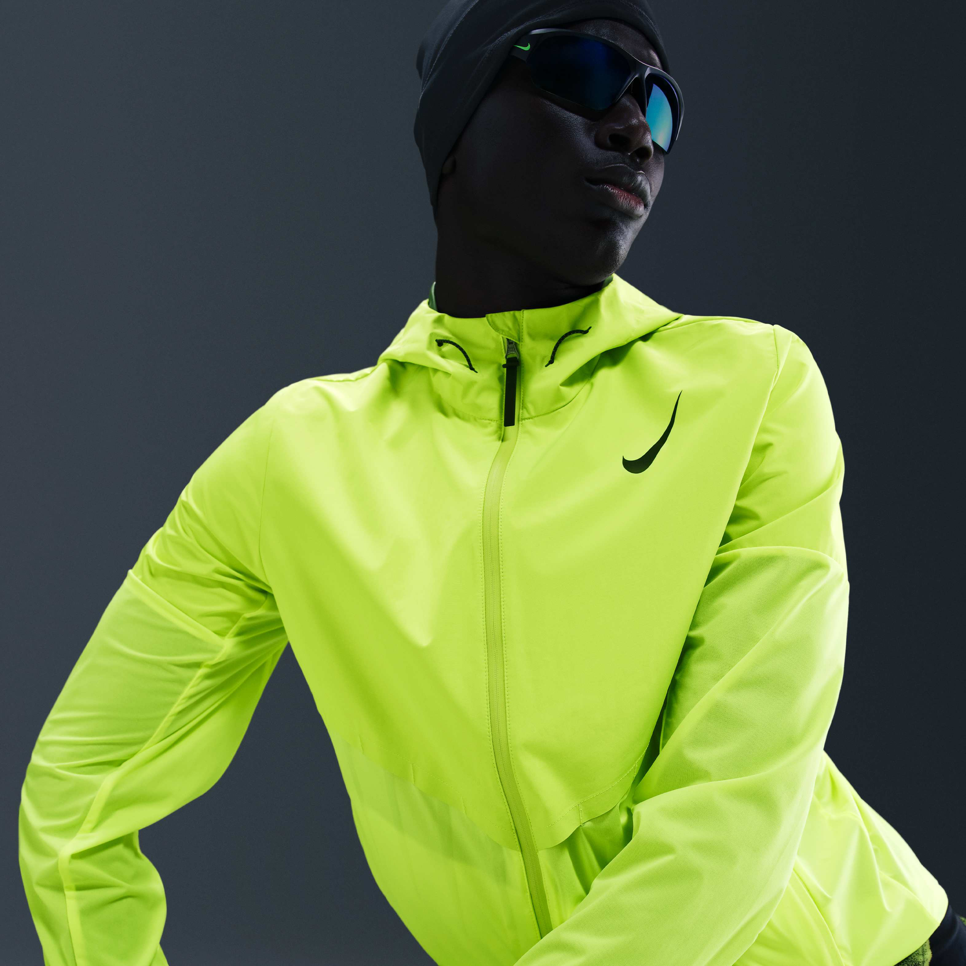 Nike AeroSwift image number 2