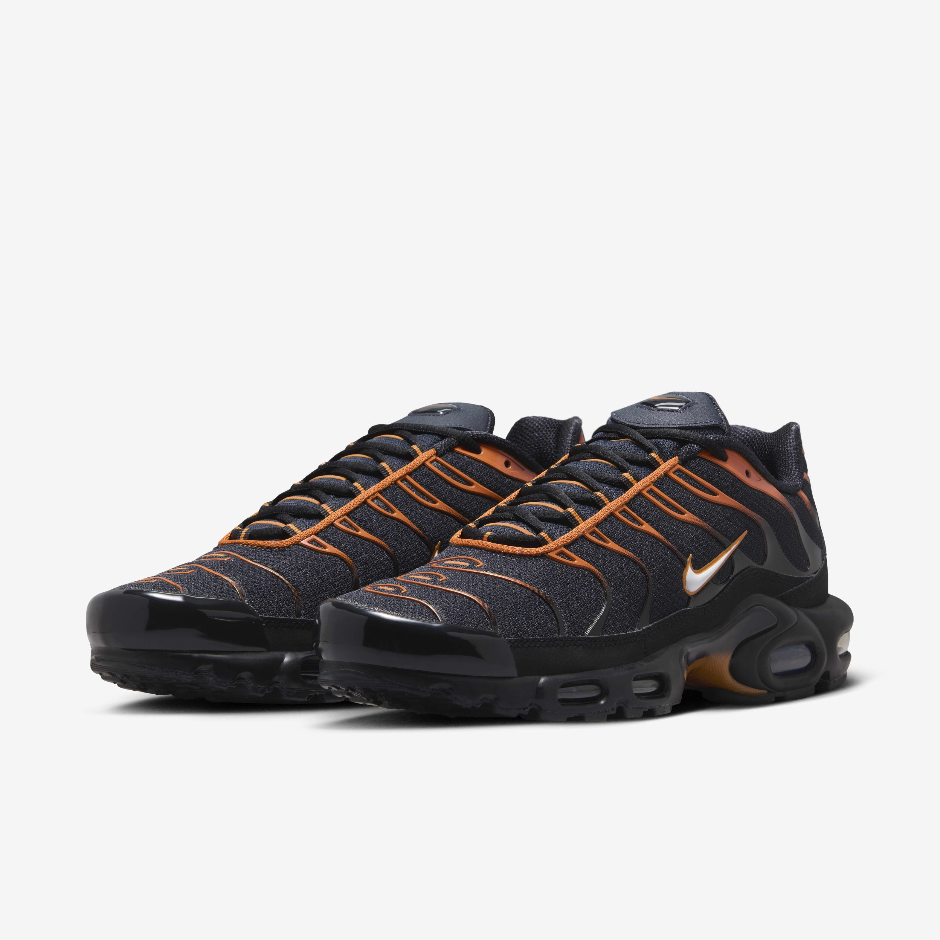 Nike Air Max Plus image number 4