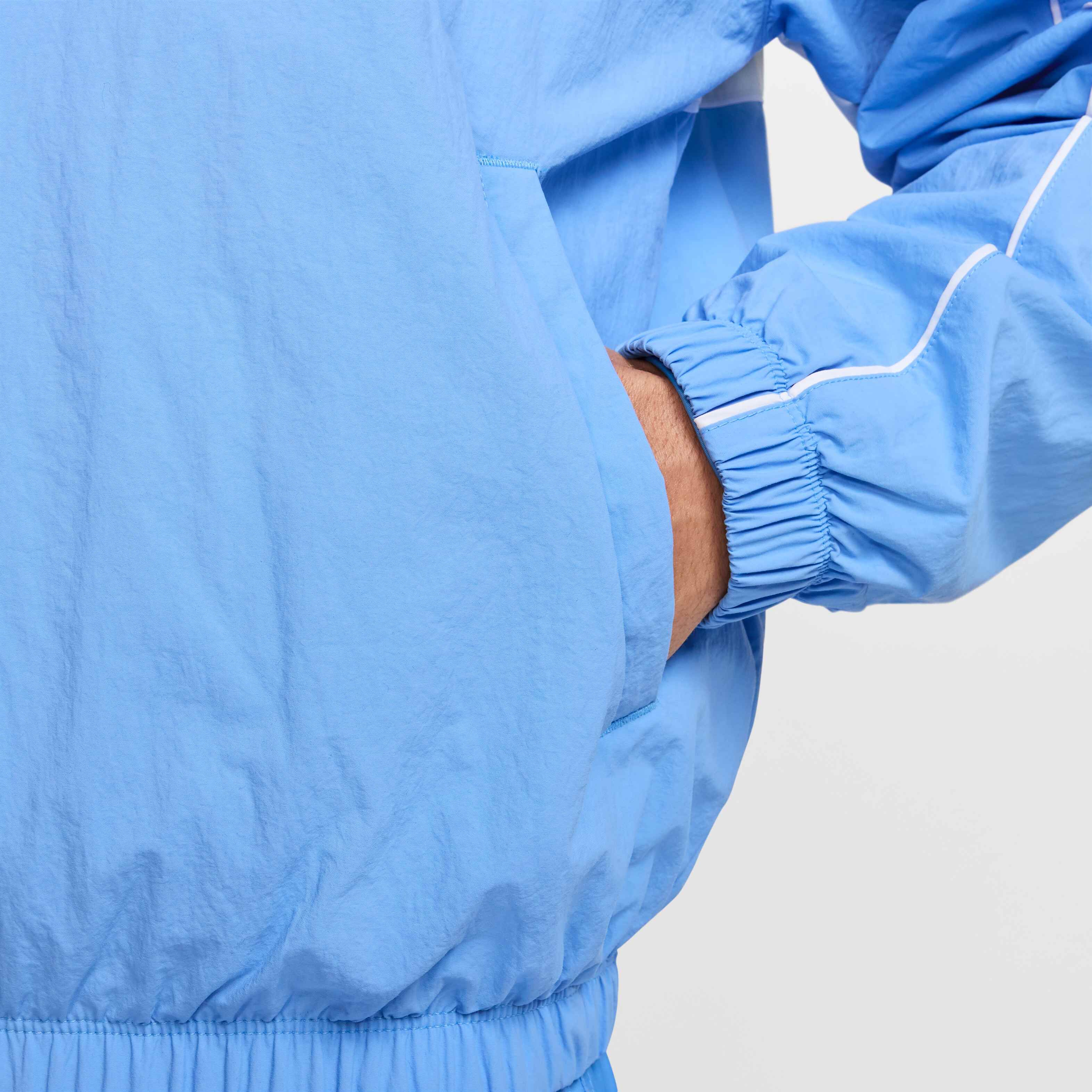 نايكي كلوب image number 4