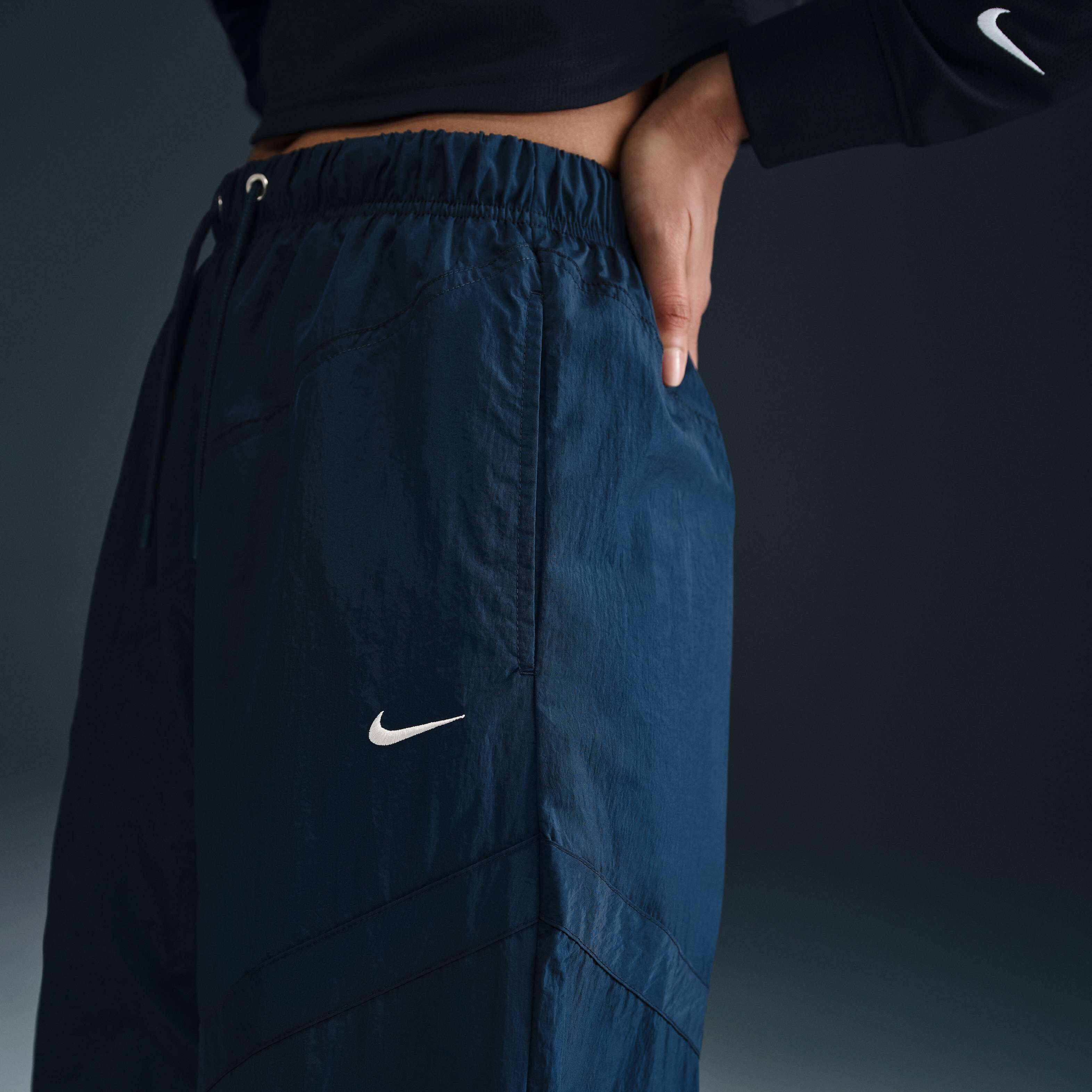 Nike Sportswear image number 2