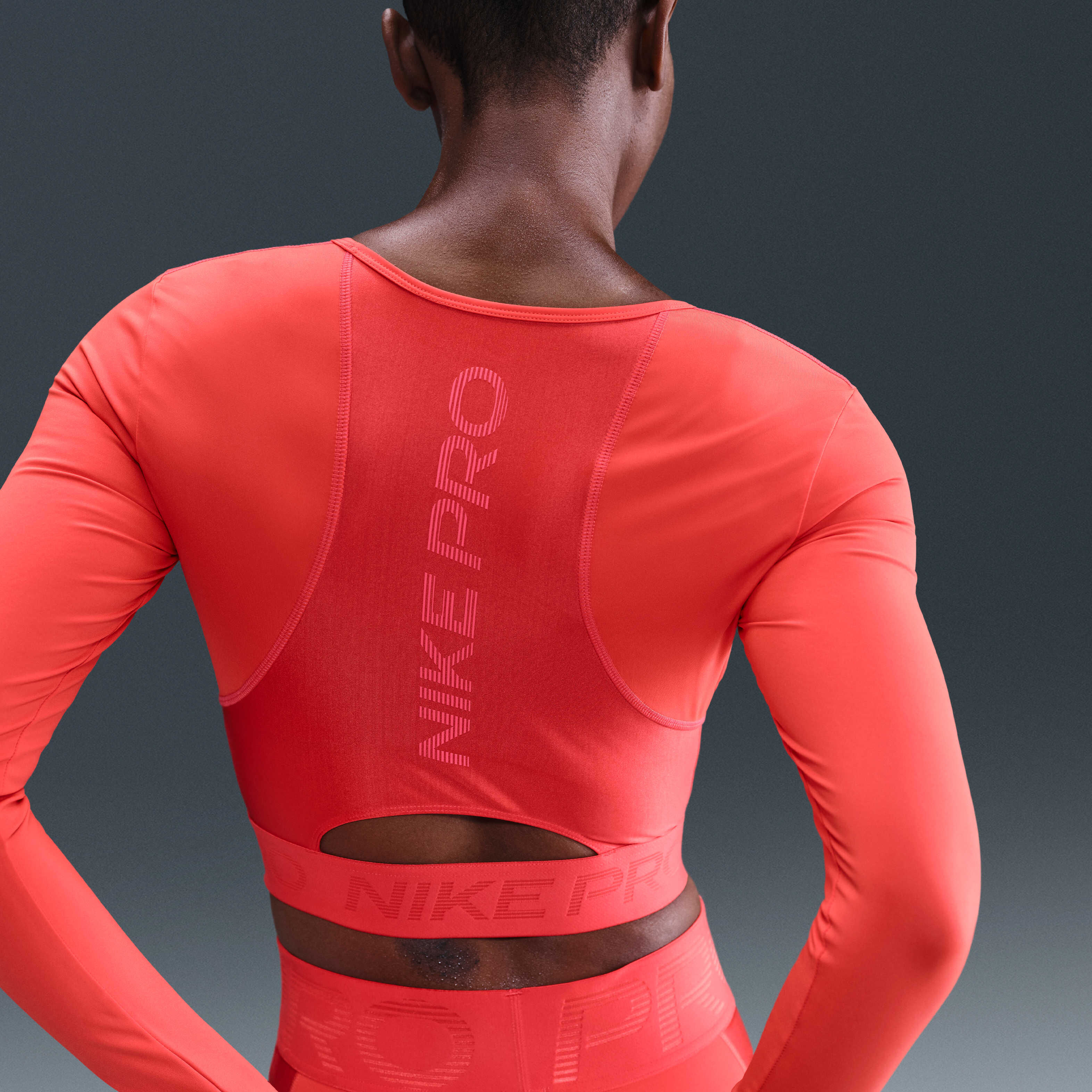 نايكي برو image number 1