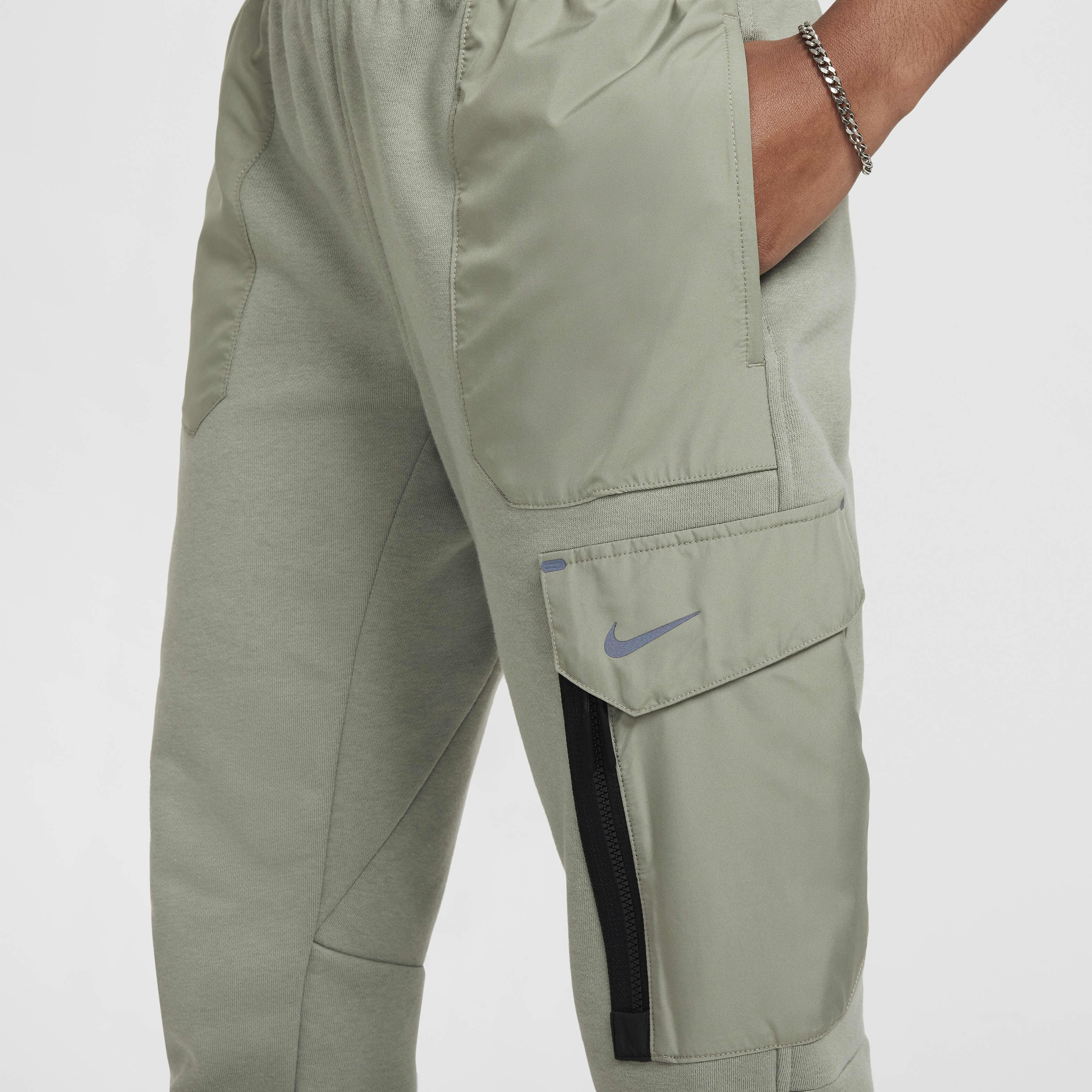 نايكي سبورتسوير سيتي يوتيليتي image number 3