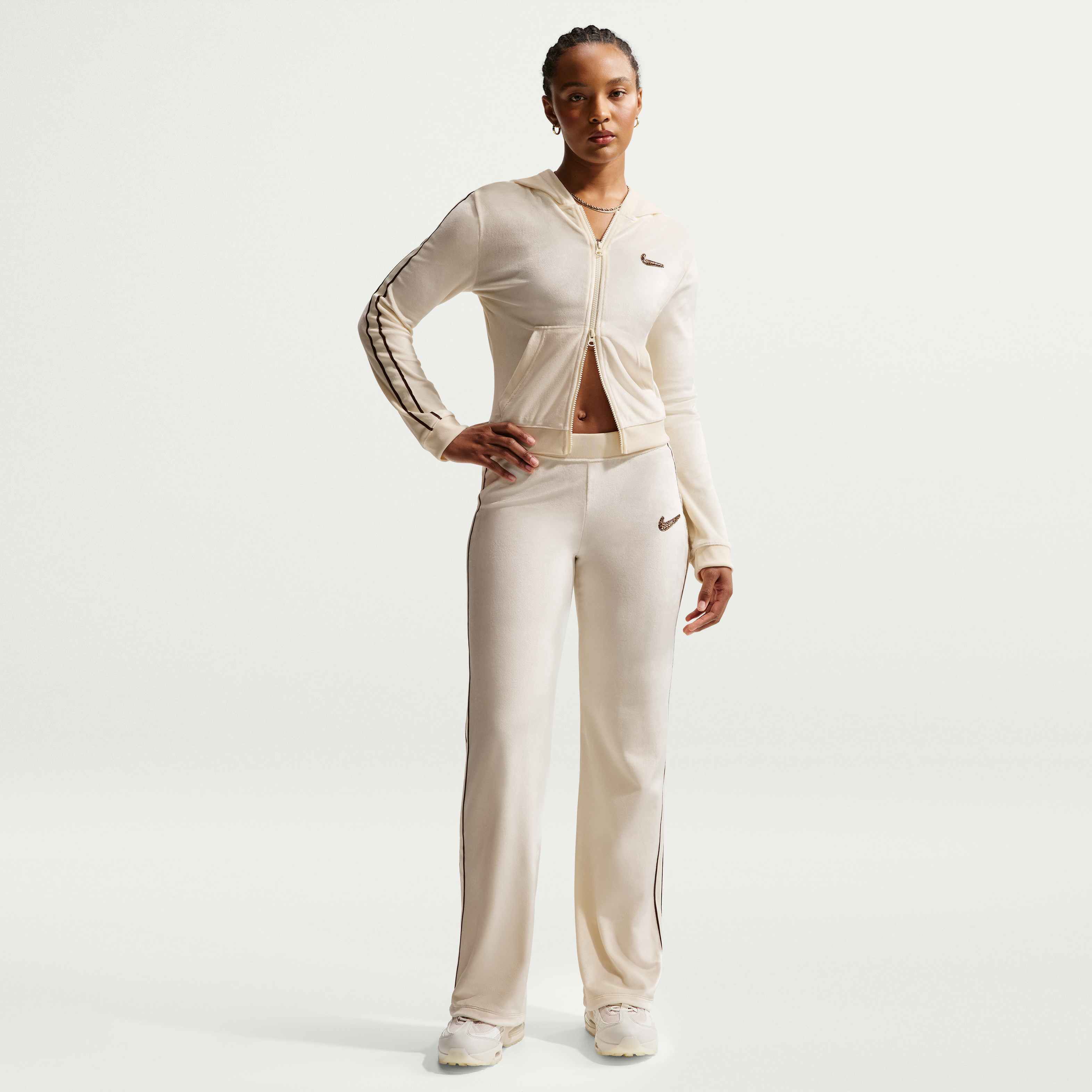 نايكي سبورتسوير image number 3