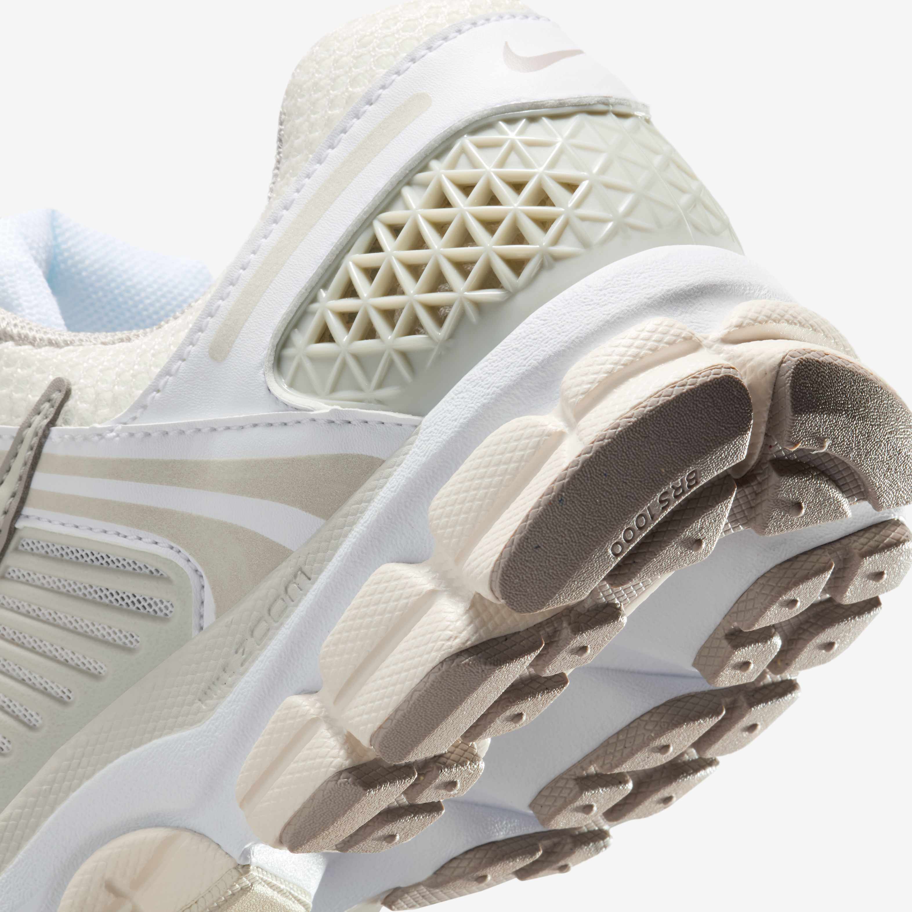 Nike Zoom Vomero 5 image number 7