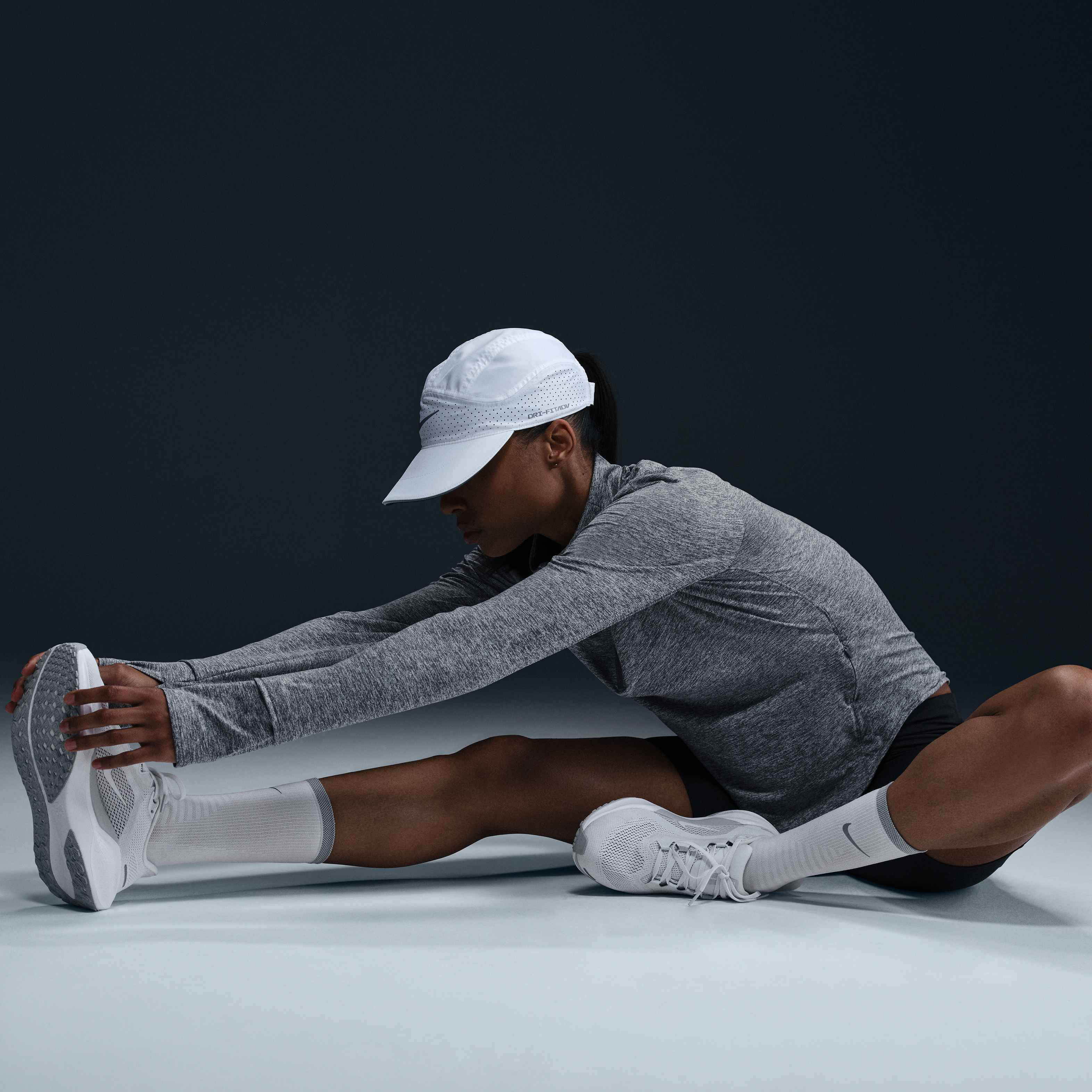 Nike Swift image number 2
