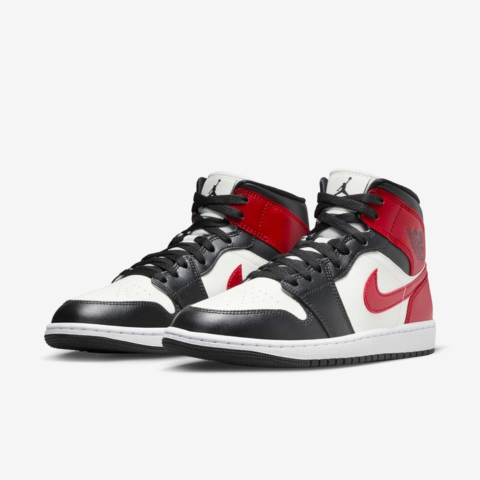 Air Jordan 1 Mid image number 4 Air Jordan 1 Mid image number 4