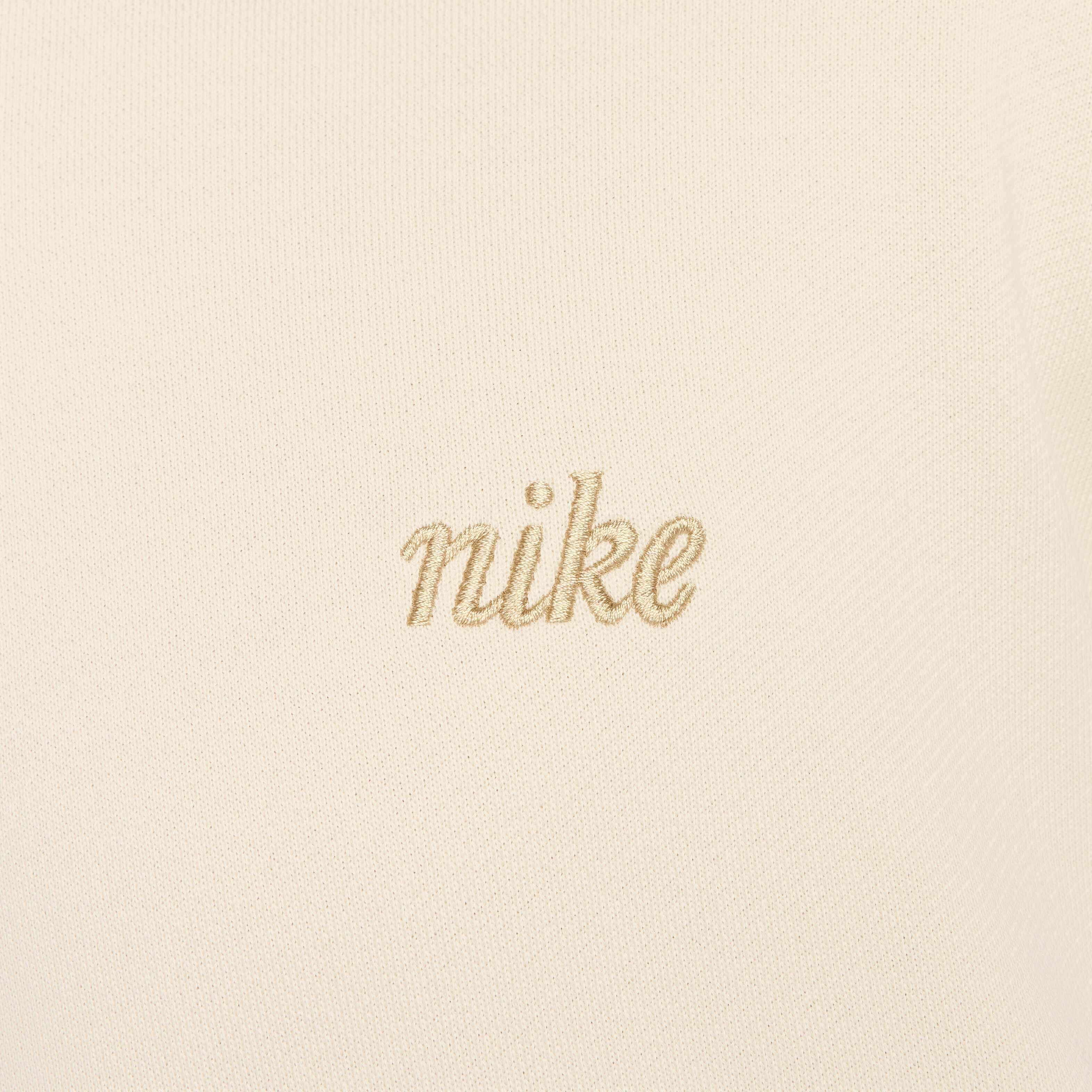 نايكي كلوب image number 3