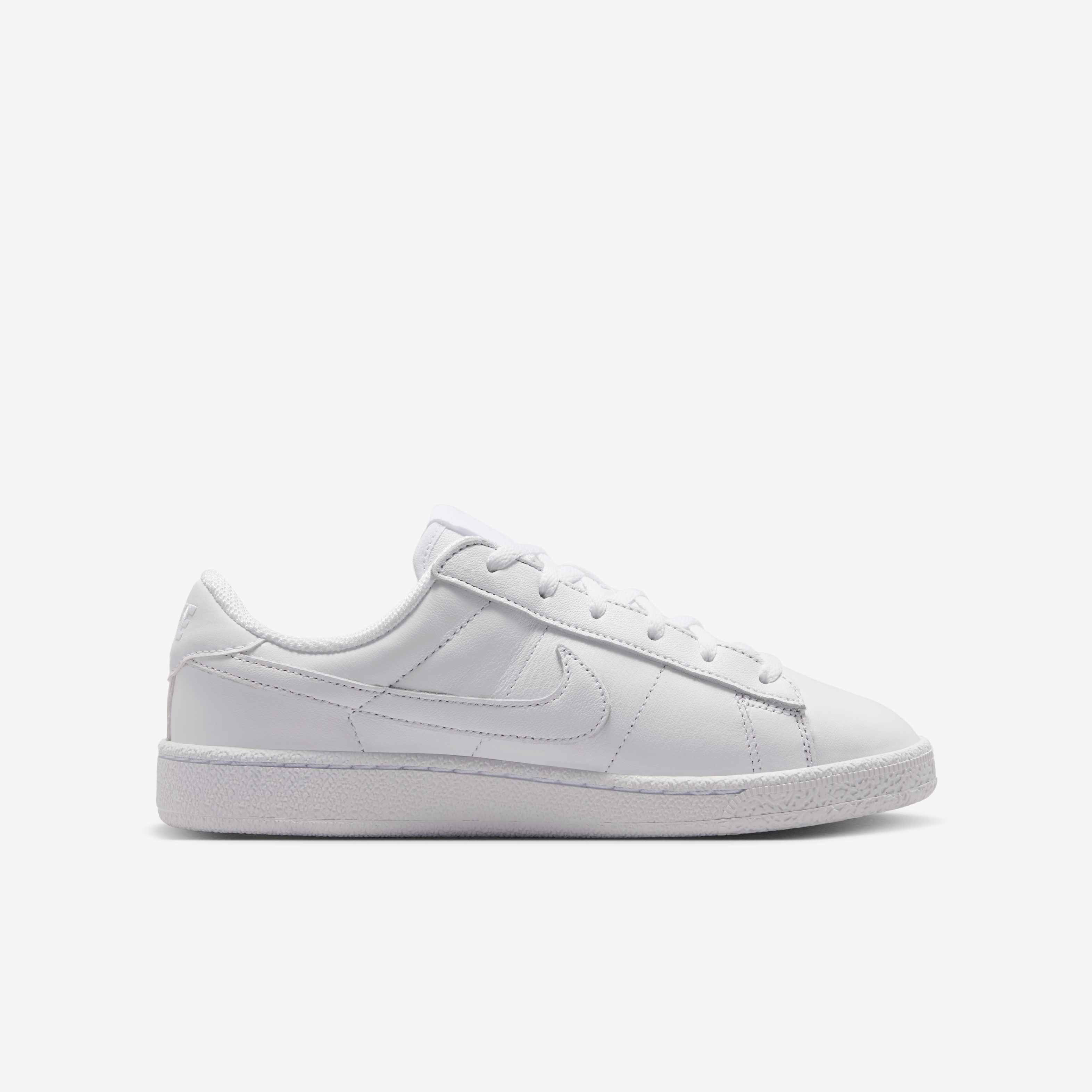 Nike Tennis Classic image number 2