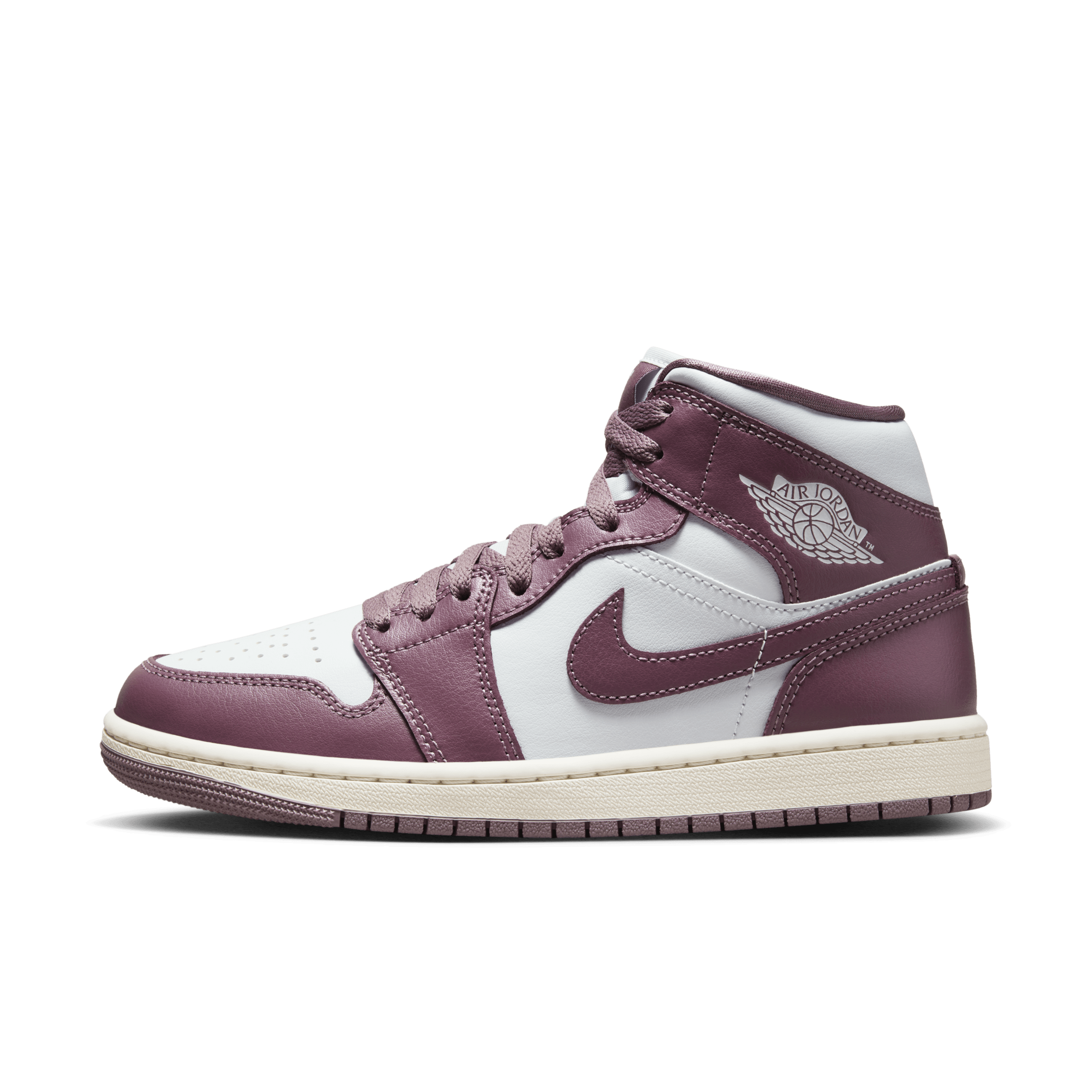 Nike top jordan uae