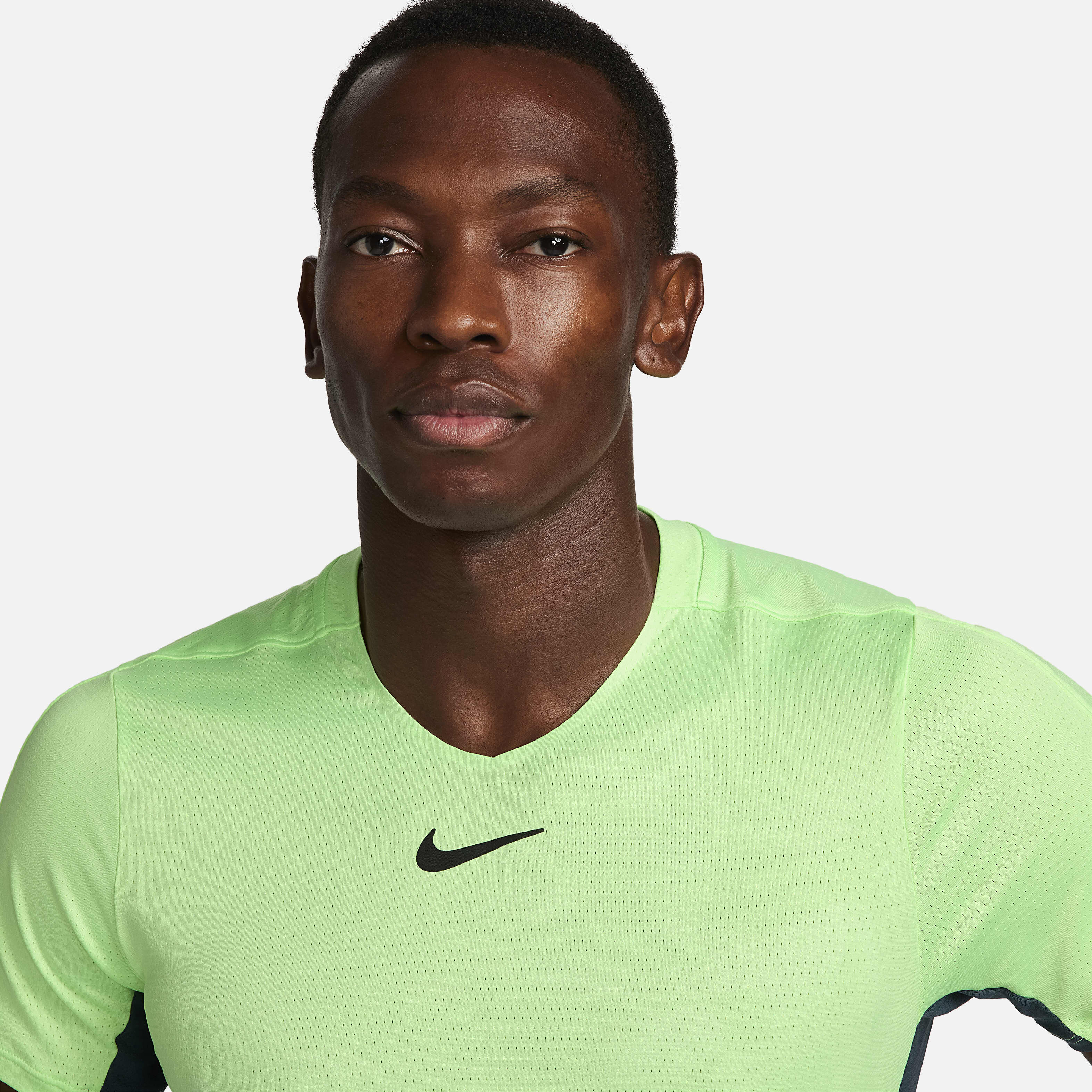 NikeCourt Dri-FIT Advantage image number 2