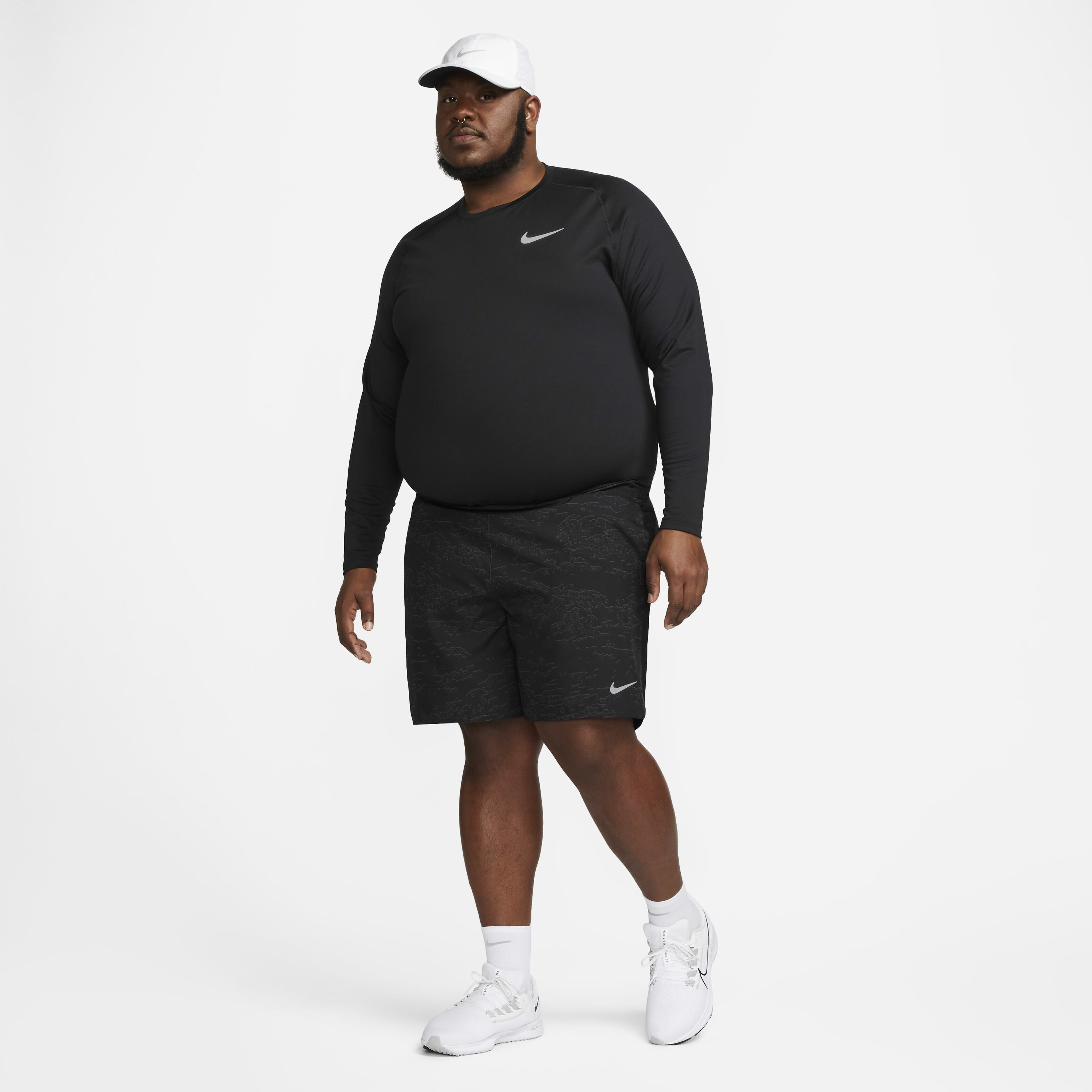 Nike Dri-FIT Run Division Challenger image number 15