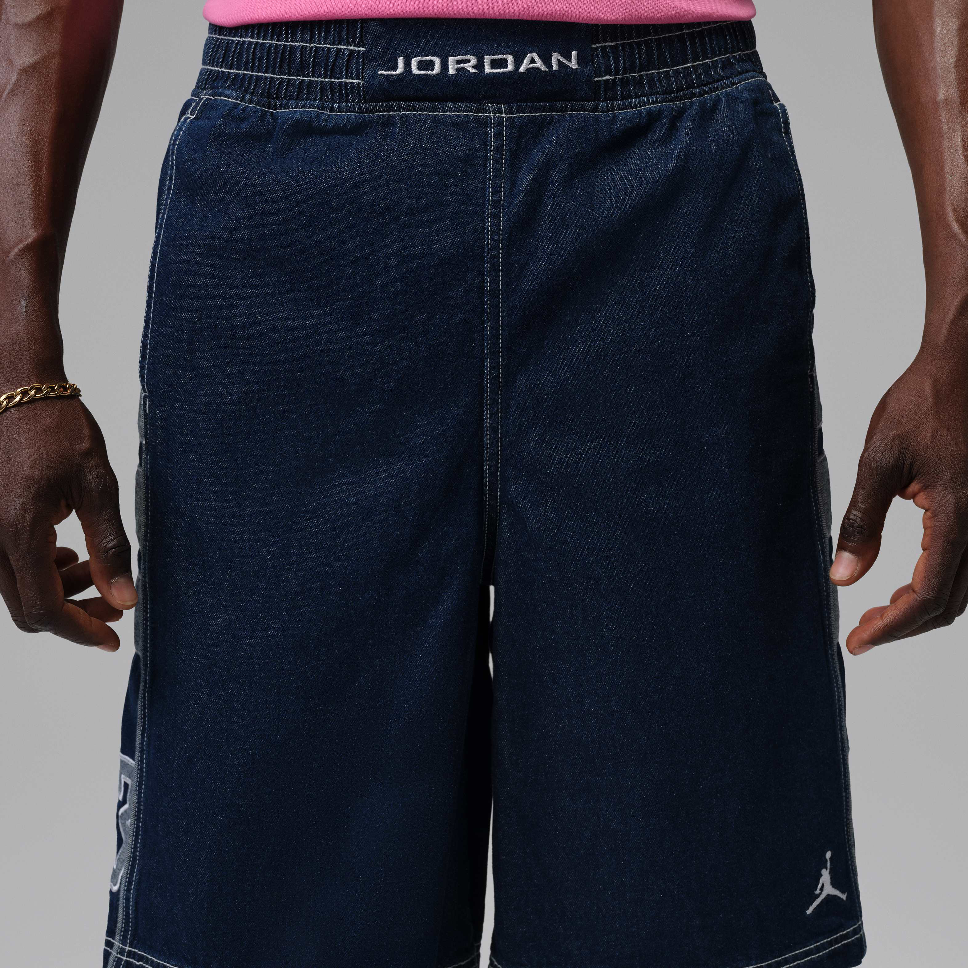 Jordan Flight Club image number 1