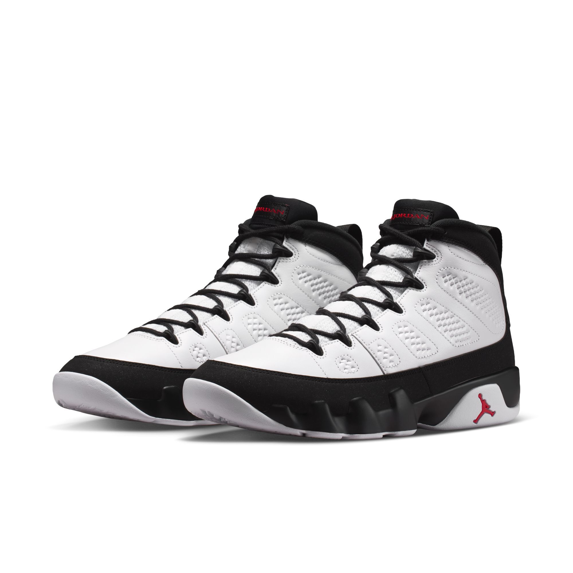 Air Jordan 9 Retro image number 2